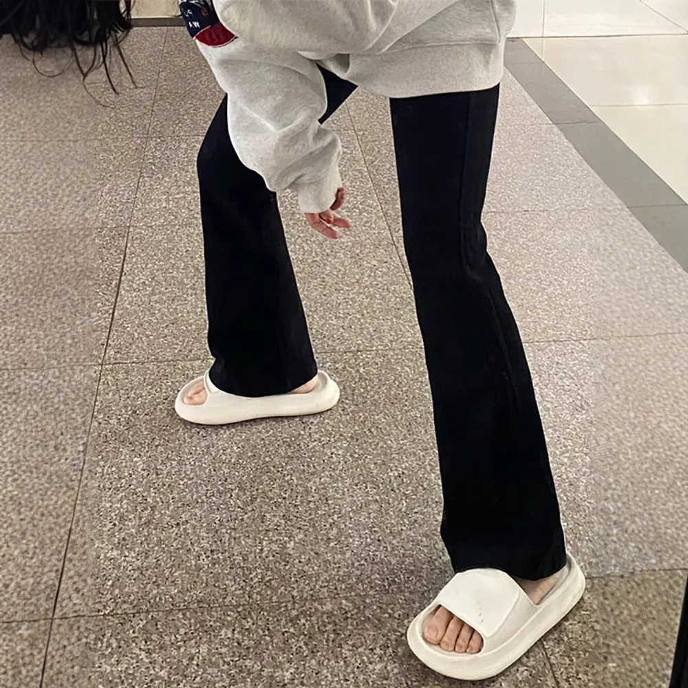 Black High Waist Bell Bottom Jeans Women's Spring Autumn New Style Slimming Inner Wear for Pear Shaped Body Casual Denim
Black High Waist Bell Bottom Jeans Women's Spring Autumn New Style Slimming Inner Wear for Pear Shaped Body Casual Denim