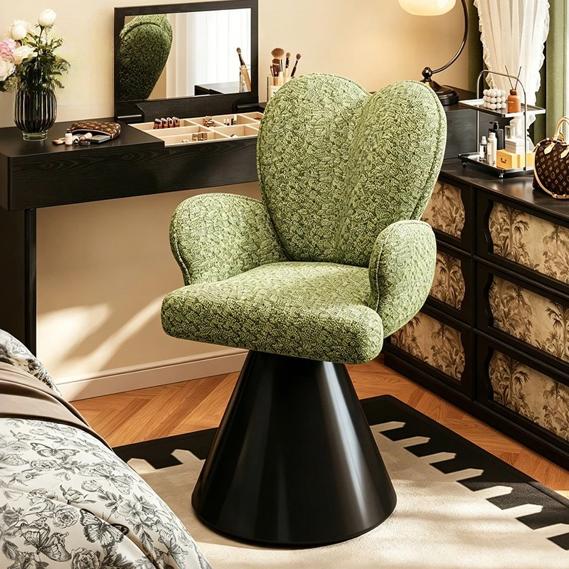 Heart Shape Colorful Rotating Makeup Office Chair Soft Padded Stool For Home Vanity Table Master Bedroom Cloakroom Nails Beauty
Heart Shape Colorful Rotating Makeup Office Chair Soft Padded Stool For Home Vanity Table Master Bedroom Cloakroom Nails Beauty