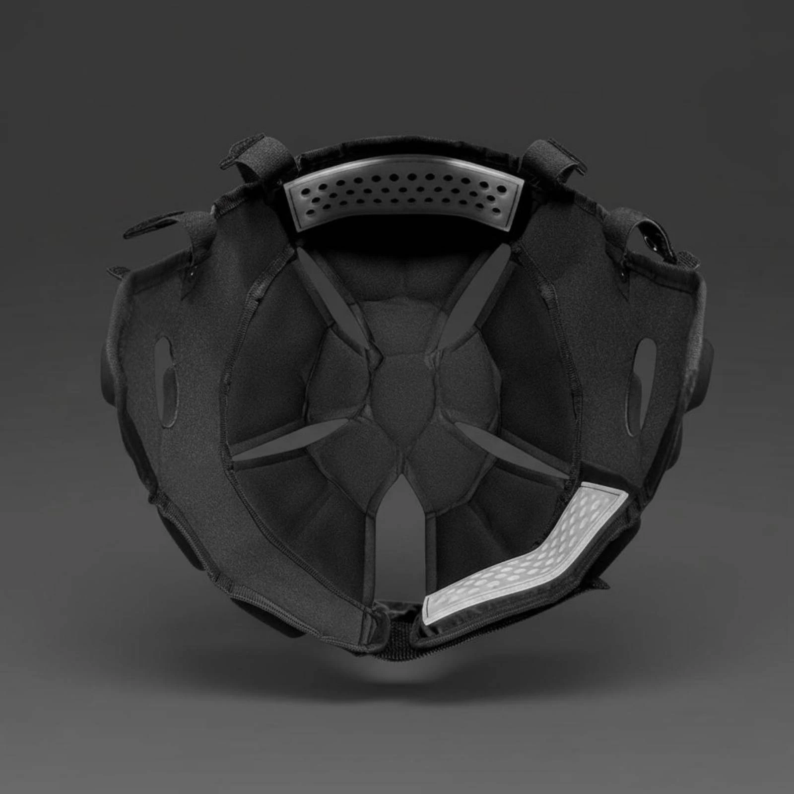 Football Training Helmet Shock-Absorbing Protection Soft Shell Football Helmet Foam Head Protector Breathable Scrum Cap
Football Training Helmet Shock-Absorbing Protection Soft Shell Football Helmet Foam Head Protector Breathable Scrum Cap