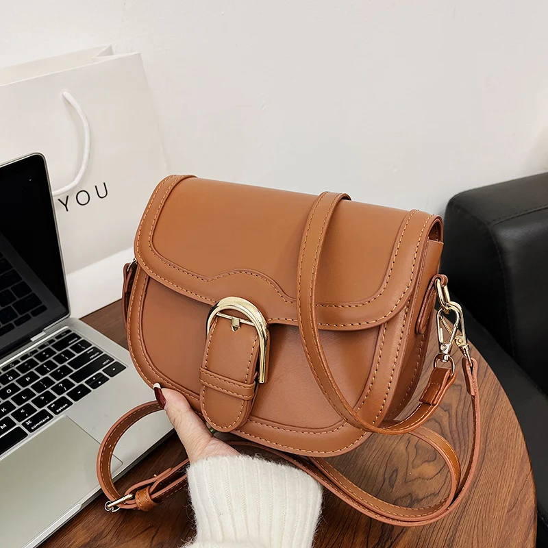 Vintage Crossbody Bags For Women Shoulder Bag Trend Fashion Pu Leather Small Handbags And Purses Solid Saddle Bag Messenger Bag
Vintage Crossbody Bags For Women Shoulder Bag Trend Fashion Pu Leather Small Handbags And Purses Solid Saddle Bag Messenger Bag