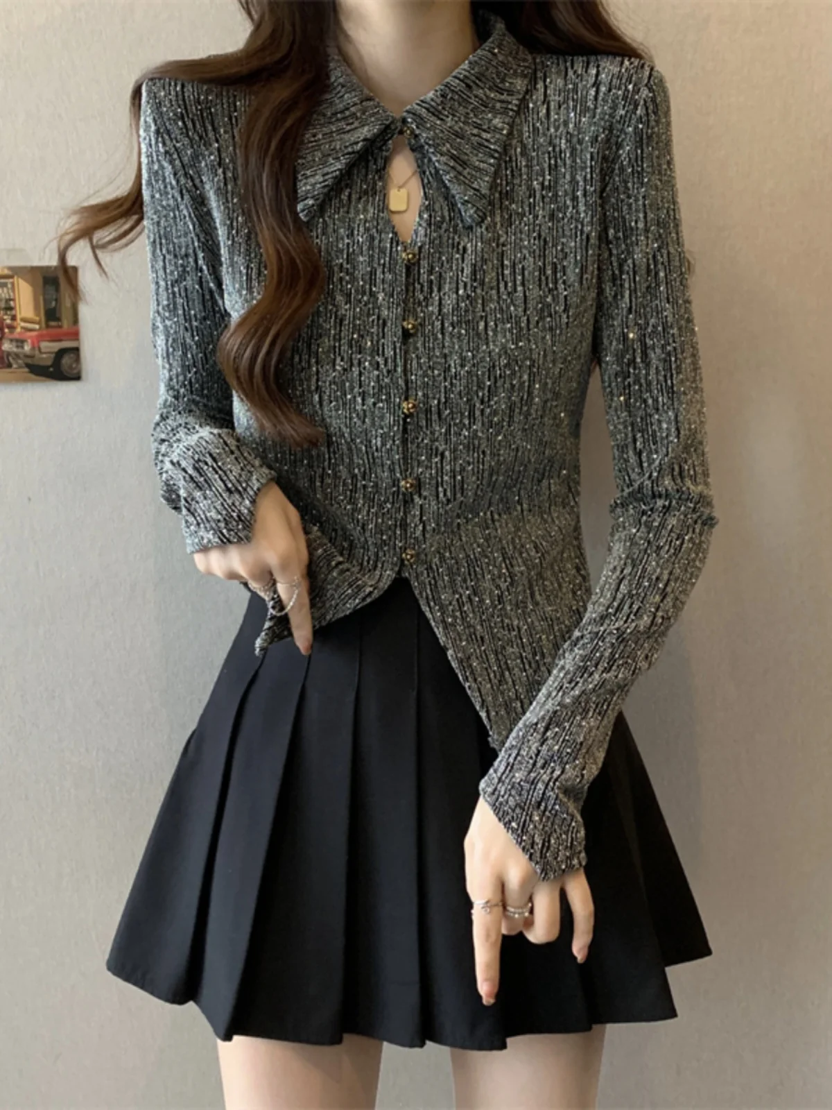 Elegant Short Diamond Embellished Slim Fit Women's Shirt Spring Autumn Large Size Hollow out Top Stylish Beautiful Little Shirt
Elegant Short Diamond Embellished Slim Fit Women's Shirt Spring Autumn Large Size Hollow out Top Stylish Beautiful Little Shirt