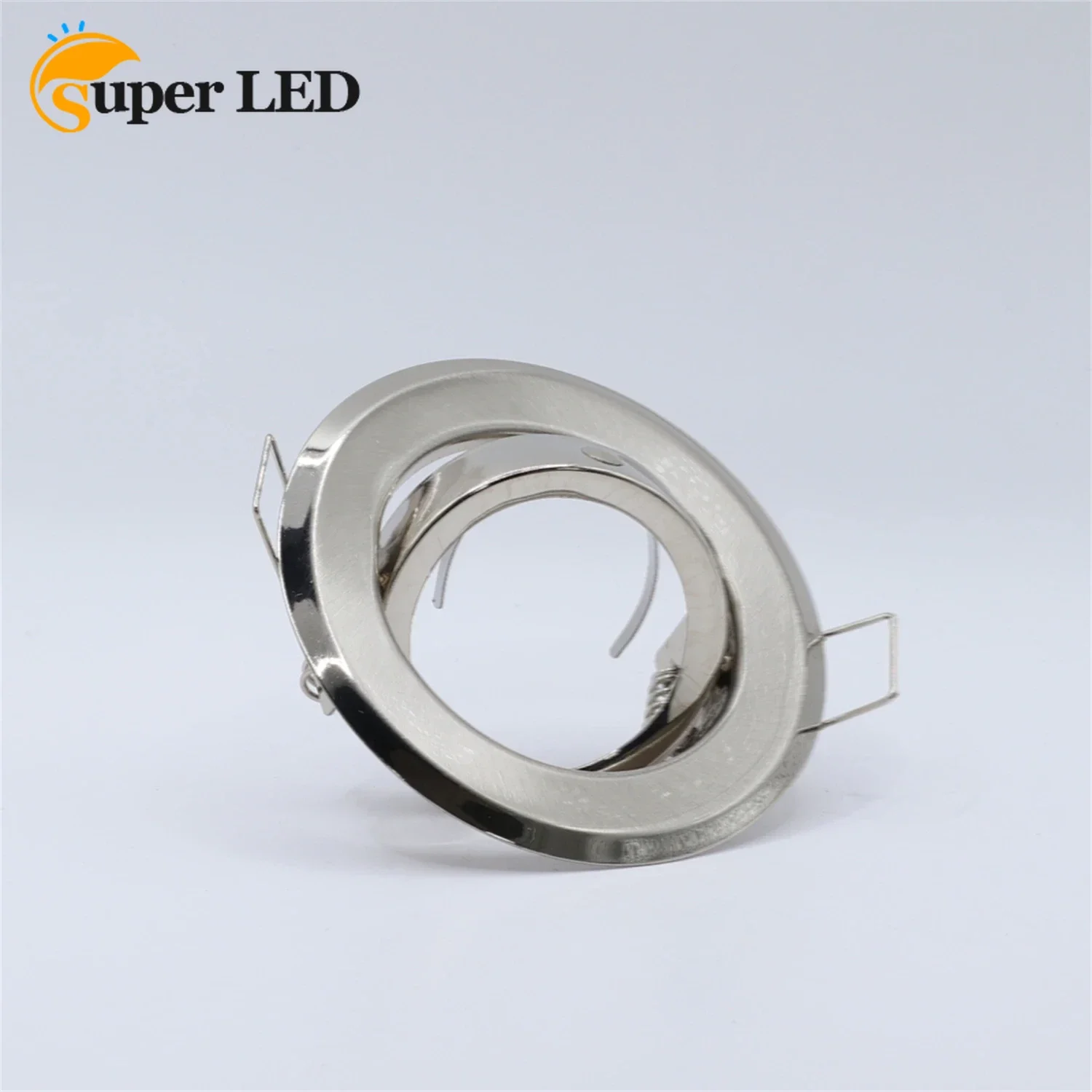 LED Eyeball 6W Recessed Spotlight Downlight White/Gold/Chrome Home Lighting Room Ceiling Lights Down Light Lampu Siling
LED Eyeball 6W Recessed Spotlight Downlight White/Gold/Chrome Home Lighting Room Ceiling Lights Down Light Lampu Siling
