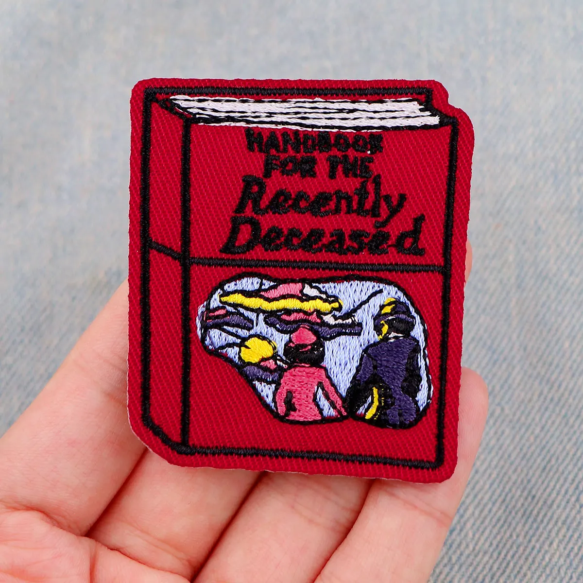 Horror Movie Book Patch Halloween Embroidery Patch Iron On Patches For Clothing Thermoadhesive Patches On Clothes DIY Sew Badges
Horror Movie Book Patch Halloween Embroidery Patch Iron On Patches For Clothing Thermoadhesive Patches On Clothes DIY Sew Badges
