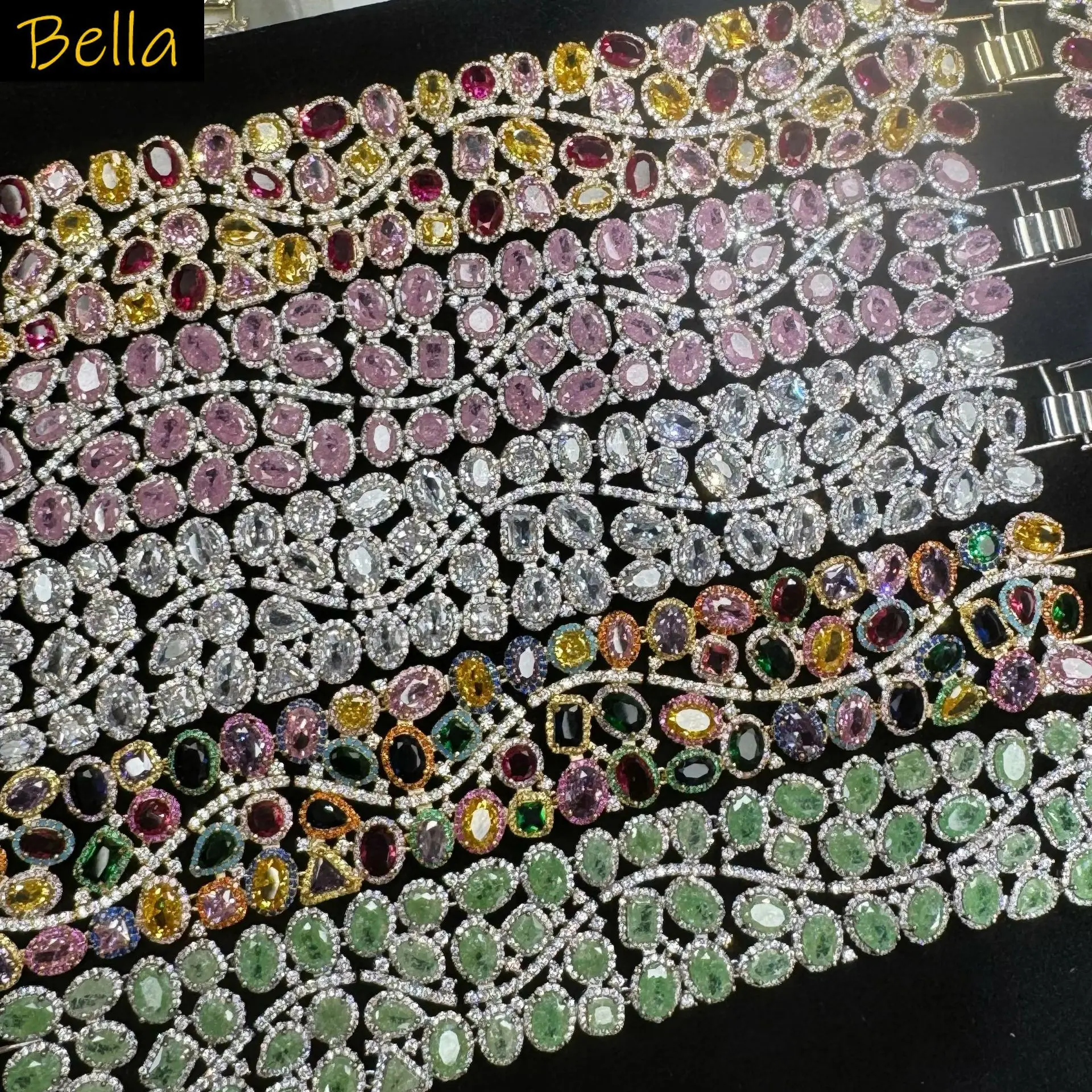 cubic zirconia shiny bracelet for women luxury jewelry for wedding party gala event silver gold color multicolor zircons
cubic zirconia shiny bracelet for women luxury jewelry for wedding party gala event silver gold color multicolor zircons