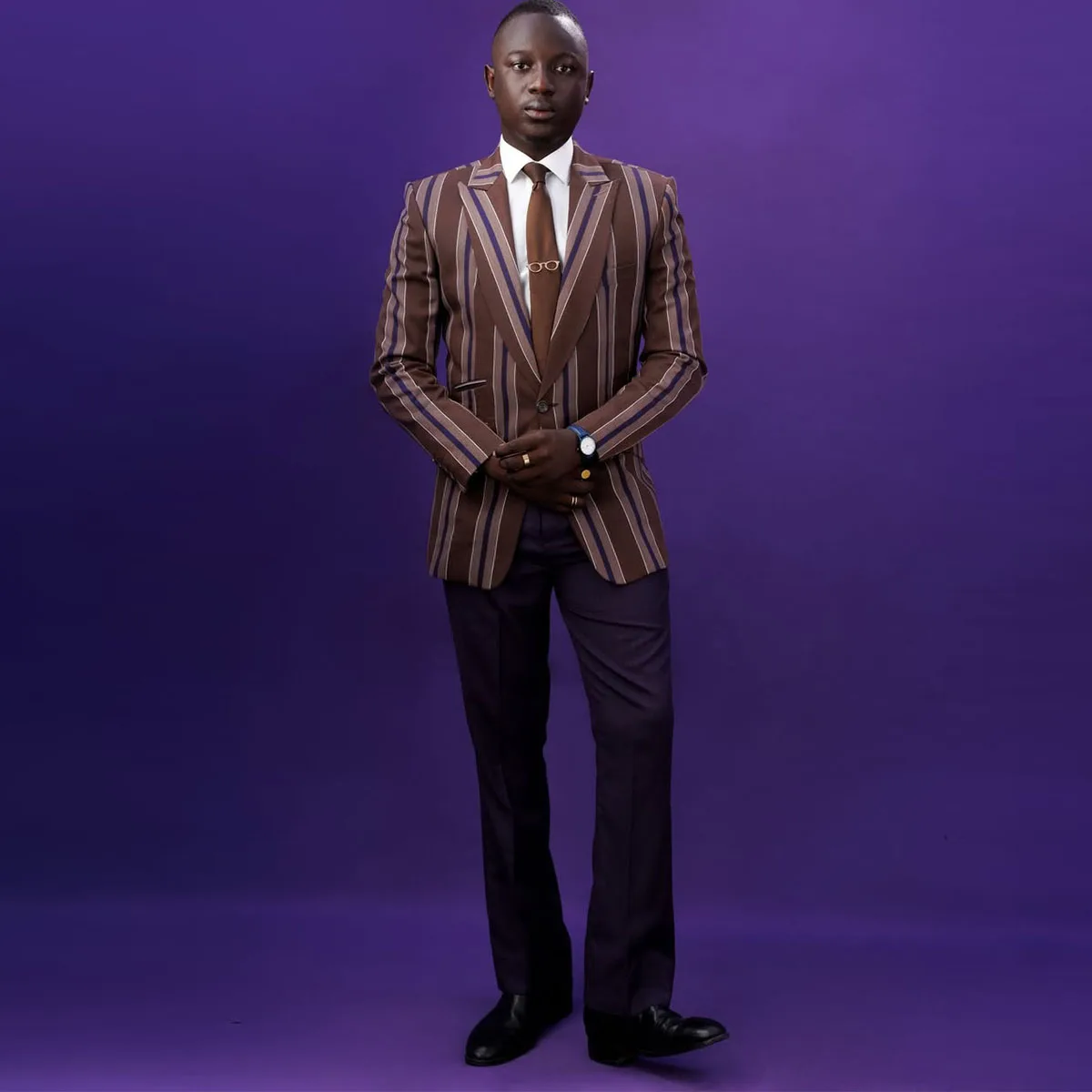 Customized Luxury 2 Piece Sets Applique Men Suits Male Prom Blazer Shawl Lapel Ropa hombre Slim Fit Groom Wedding Tuxedos
Customized Luxury 2 Piece Sets Applique Men Suits Male Prom Blazer Shawl Lapel Ropa hombre Slim Fit Groom Wedding Tuxedos