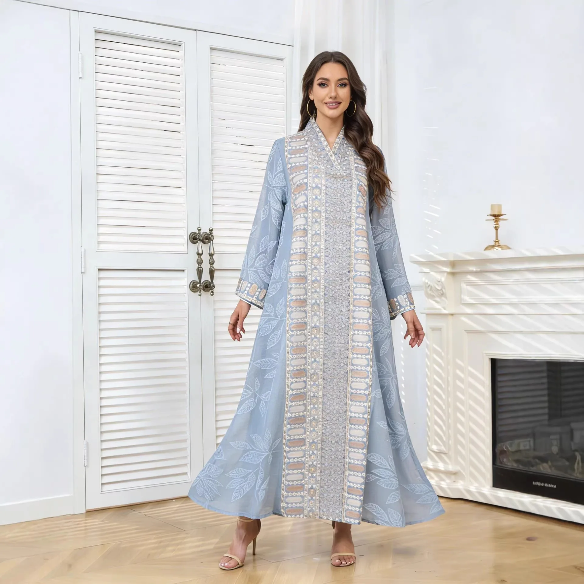 Mt515 Abaya Clothing Factory Evening Dress Embroidered Sequin V-neck Fashionable Kaftan Robe Women's Dress Islam Elegant
Mt515 Abaya Clothing Factory Evening Dress Embroidered Sequin V-neck Fashionable Kaftan Robe Women's Dress Islam Elegant