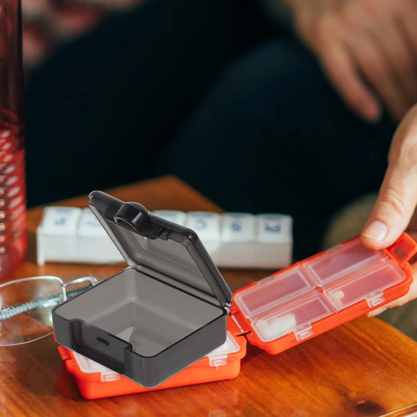 6pcs Small Plastic Medicine Containers Travel Storage Cases Portable Case For Tablets Dispenser Weekly Organizer Sealed Holder
6pcs Small Plastic Medicine Containers Travel Storage Cases Portable Case For Tablets Dispenser Weekly Organizer Sealed Holder