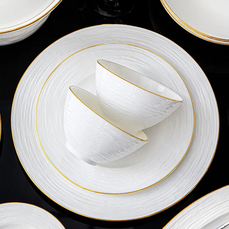 Ceramic tableware, high temperature underglaze color plates and bowls, light luxury dishes and dishes set for household use
Ceramic tableware, high temperature underglaze color plates and bowls, light luxury dishes and dishes set for household use