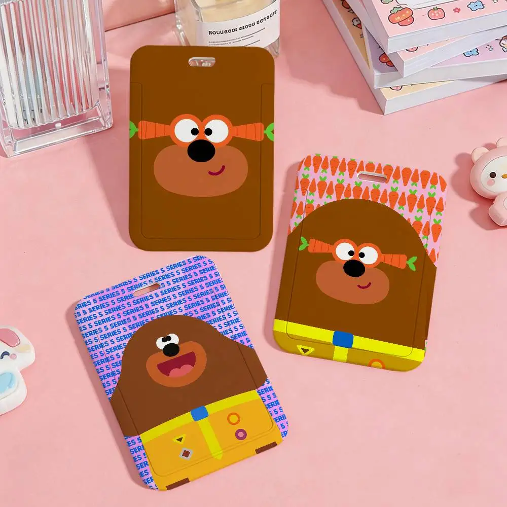 Hey Duggee Waterproof plastic card holders for public transport work permits and bank card protection
Hey Duggee Waterproof plastic card holders for public transport work permits and bank card protection