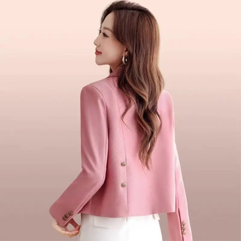 French Short Women's Suit Jacket Spring Autumn Premium Niche Button Detail New 2025 Petite Casual Chic Blazer Loose
French Short Women's Suit Jacket Spring Autumn Premium Niche Button Detail New 2025 Petite Casual Chic Blazer Loose