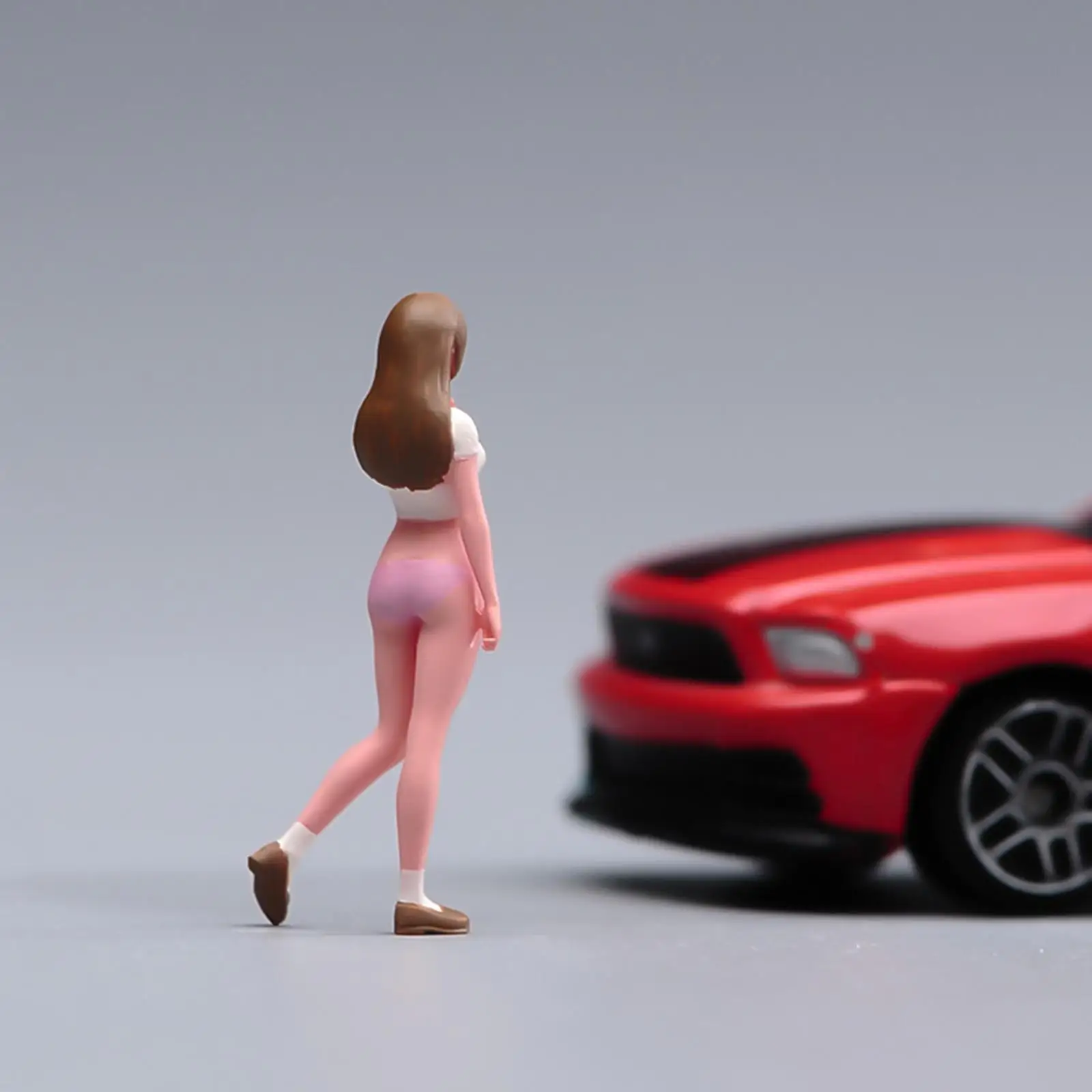 1/64 Long-haired Girl Figure, Miniature Rein Figure, Decoration, Tiny Female Figures, Miniature Scene Model
1/64 Long-haired Girl Figure, Miniature Rein Figure, Decoration, Tiny Female Figures, Miniature Scene Model