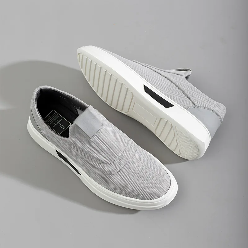 Designer luxury men's shoes summer new men's board shoes Breathable sports casual shoes small white shoes A1
Designer luxury men's shoes summer new men's board shoes Breathable sports casual shoes small white shoes A1