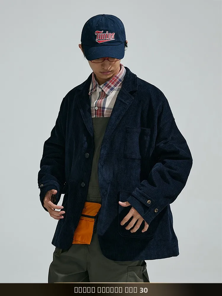 Retro Japanese Style Corduroy Suit Jacket Multi-Pocket BF Style Loose Casual Workwear Jacket for Autumn Youth Fashion
Retro Japanese Style Corduroy Suit Jacket Multi-Pocket BF Style Loose Casual Workwear Jacket for Autumn Youth Fashion