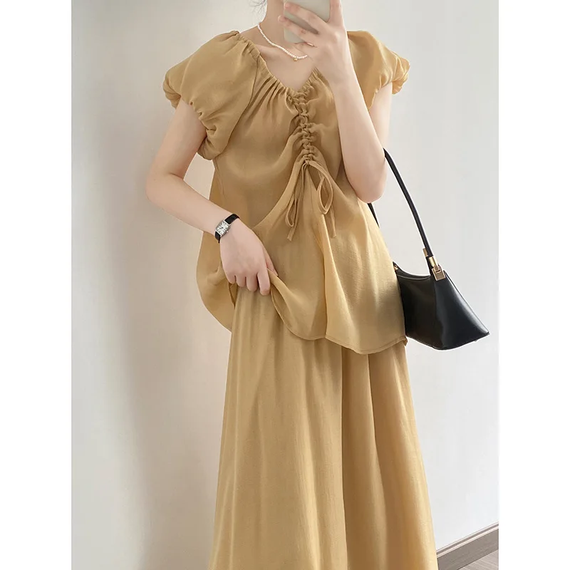 Women Clothing French Style Drawstring Shirt Skirt Two-piece 2024 Summer New Fashionable Casual Simple Solid Color Two Piece Set
Women Clothing French Style Drawstring Shirt Skirt Two-piece 2024 Summer New Fashionable Casual Simple Solid Color Two Piece Set