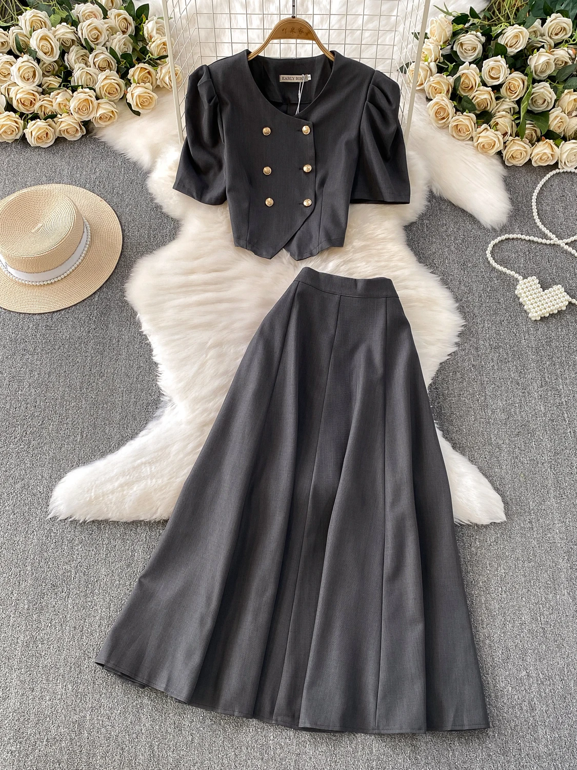 Ele ort Bubble Sve Костюм Топ с высокой талией Утягивающая длинная юбка Комплект круглых Ne Double Button Profional Faionabl...
Ele ort Bubble Sve Костюм Топ с высокой талией Утягивающая длинная юбка Комплект круглых Ne Double Button Profional Faionabl...