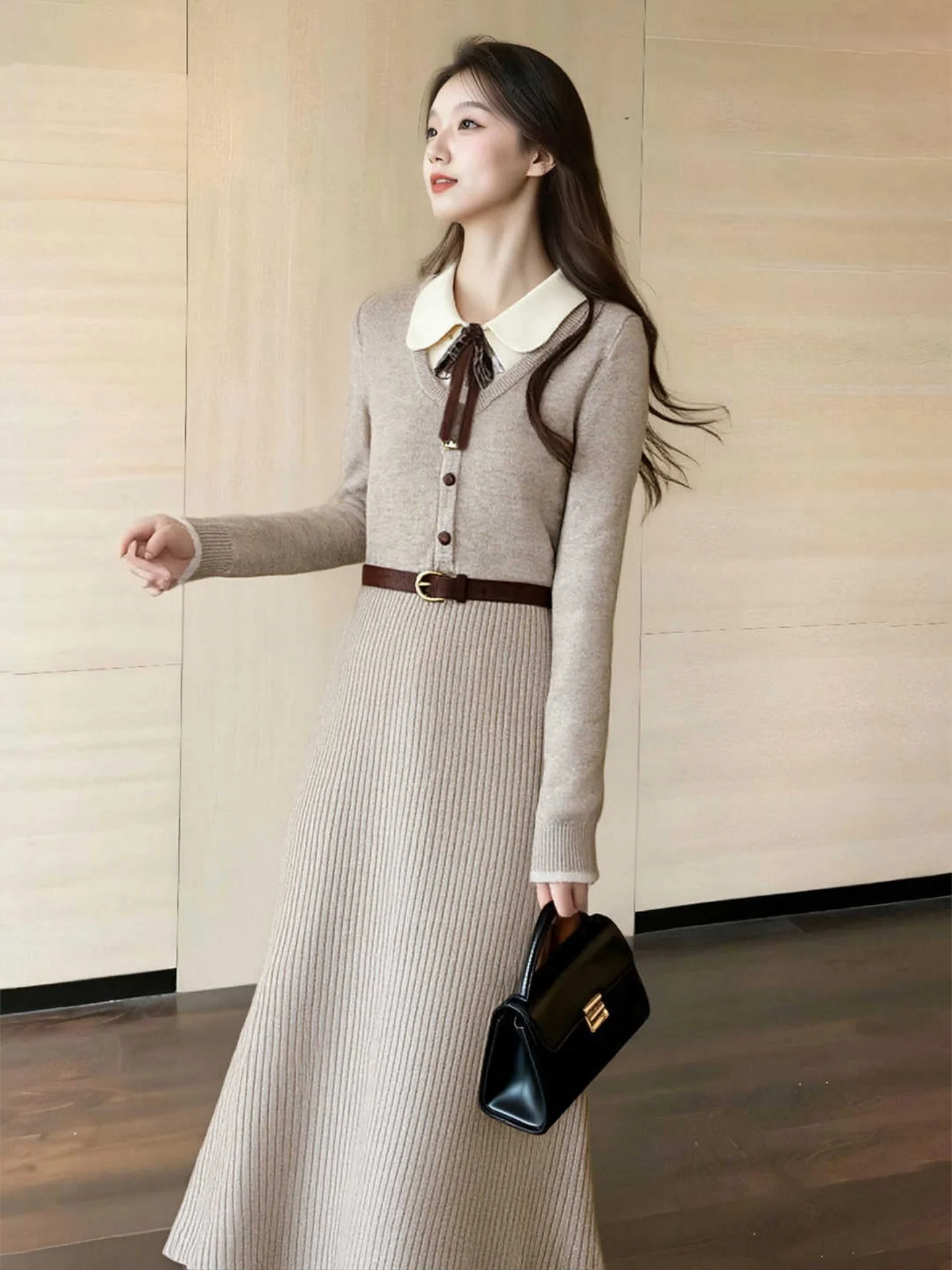 Корейская коллекция: Новая зимняя женская одежда — А-силуэт, миди, с высокой талией, отложным воротником, цветной, модный
Корейская коллекция: Новая зимняя женская одежда — А-силуэт, миди, с высокой талией, отложным воротником, цветной, модный