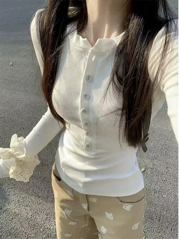 plus Size Women's Korean Style Button up Slim Fit Base Layer T-Shirt Long Sleeve Autumn Winter Inner Wear Shirt Pear Body Type
plus Size Women's Korean Style Button up Slim Fit Base Layer T-Shirt Long Sleeve Autumn Winter Inner Wear Shirt Pear Body Type