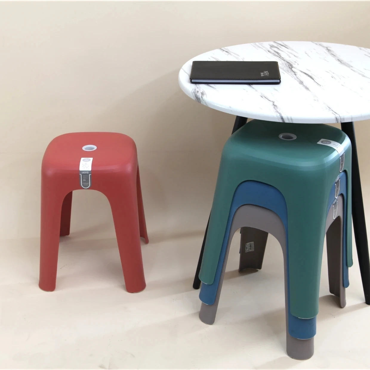 Thickened Economical Plastic Square Stool Simple High Stool for Home Use for Living Room Dining Table
Thickened Economical Plastic Square Stool Simple High Stool for Home Use for Living Room Dining Table