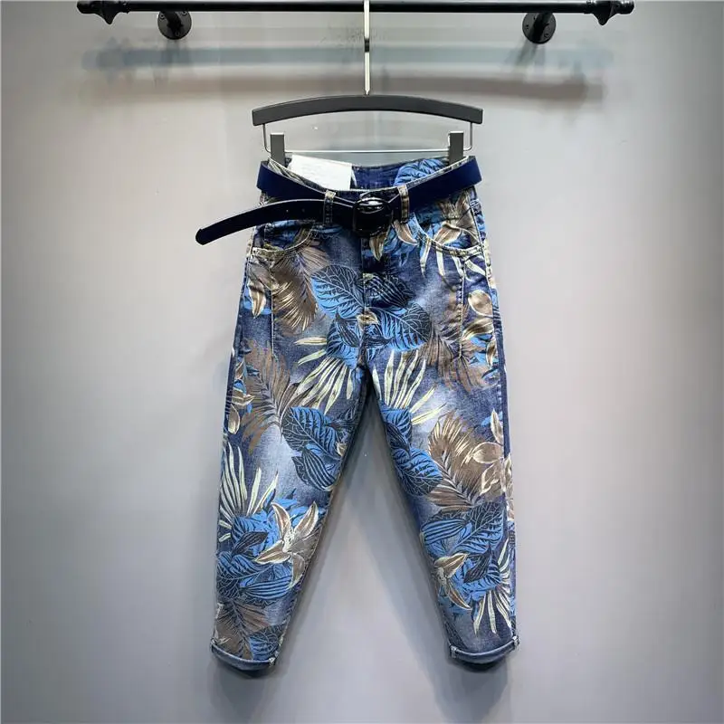 Spring and Autumn Large Size Small Harlan Pants Flower Printing Casual Nine-Point Denim Small Foot Radish Pants
Spring and Autumn Large Size Small Harlan Pants Flower Printing Casual Nine-Point Denim Small Foot Radish Pants