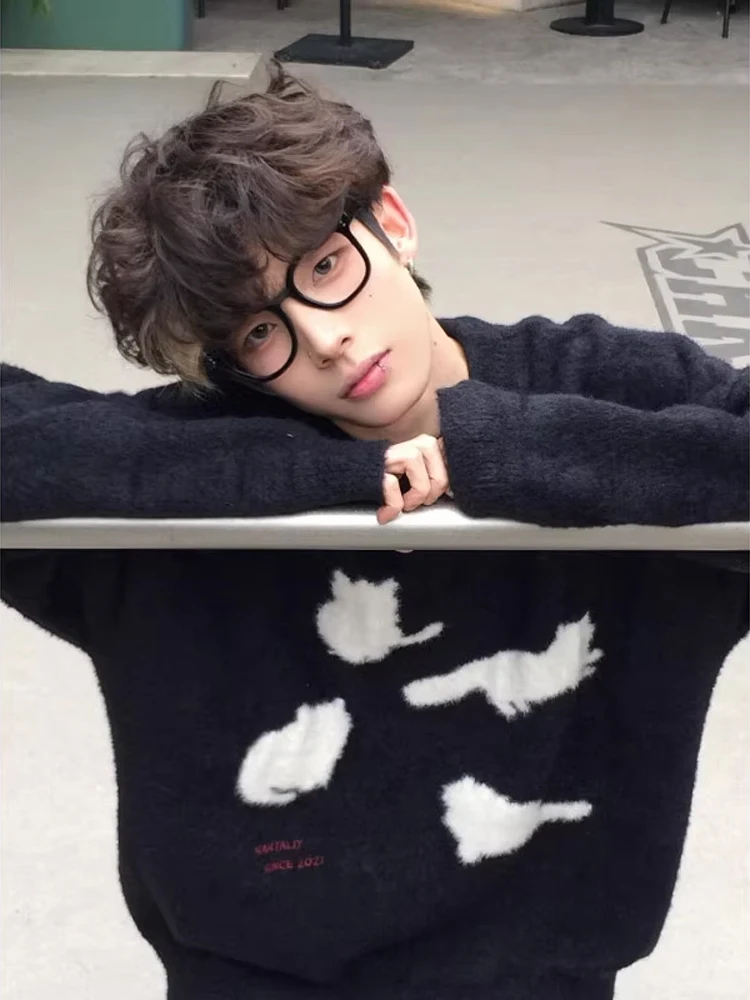 Bla Silhouette Sweater Loose Soft Cozy ex Autumn Winter American Retro Trendy Brand Knitted irt for Couples
Bla Silhouette Sweater Loose Soft Cozy ex Autumn Winter American Retro Trendy Brand Knitted irt for Couples