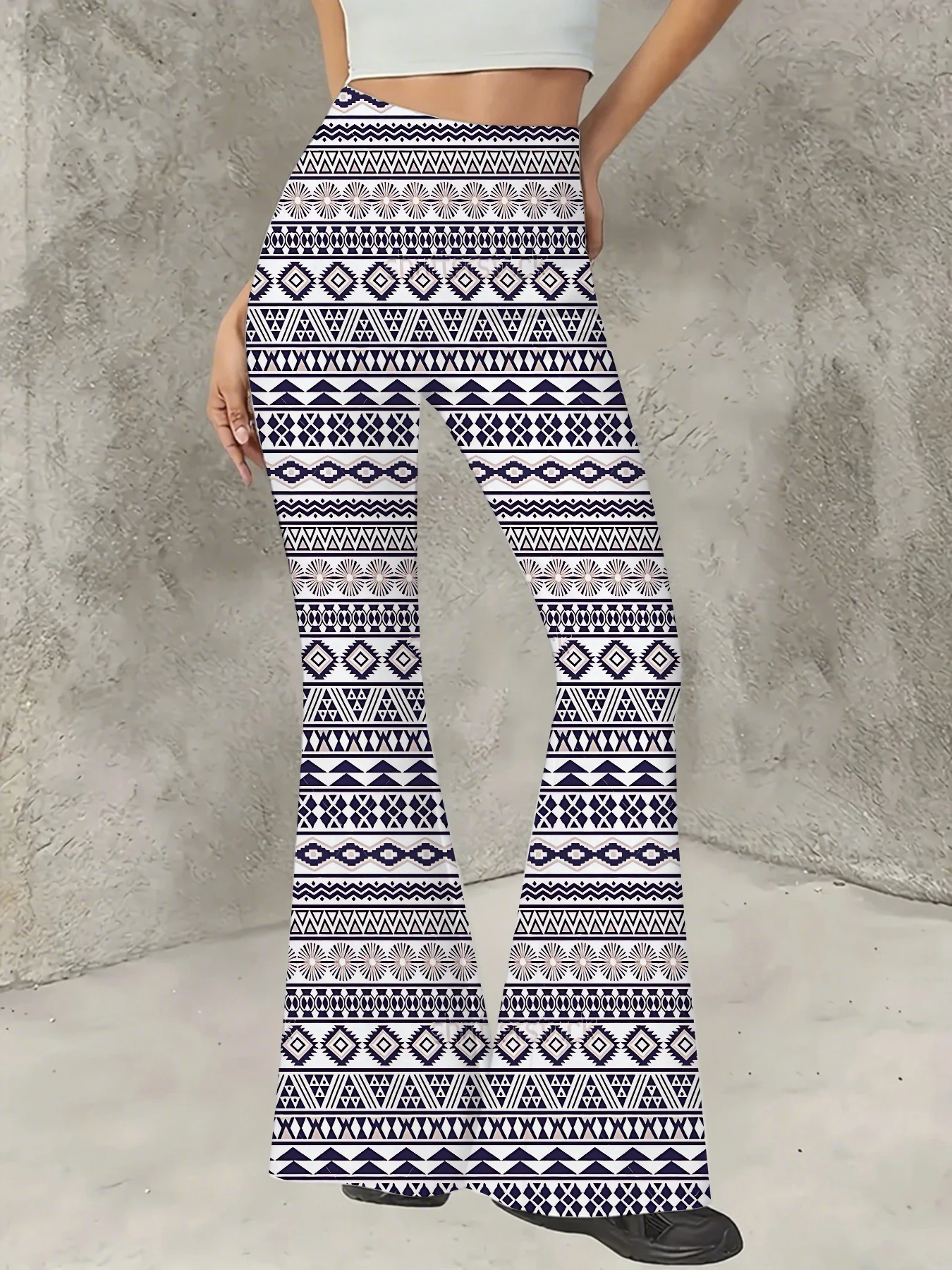 Korean Style Printed Flare Pants Women High Waist Slim Fit Bell Bottom Leggings
Korean Style Printed Flare Pants Women High Waist Slim Fit Bell Bottom Leggings