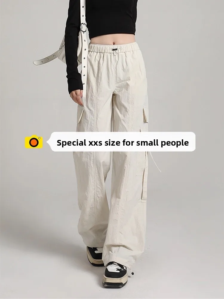 Высокие женские прямые брюки для спецодежды с высокой талией, брюки-карго Spor, свободный крой, осенние новые брюки с высокой посадкой
Высокие женские прямые брюки для спецодежды с высокой талией, брюки-карго Spor, свободный крой, осенние новые брюки с высокой посадкой