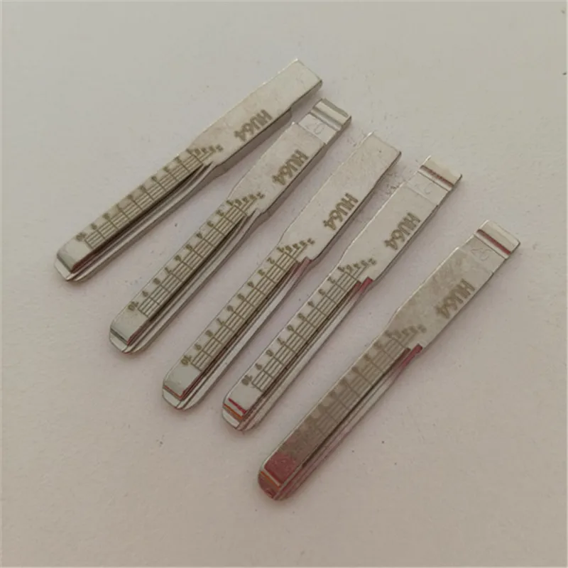 10шт Лиши HU64 # 20, выгравированная линия, лезвие ключа, шкала, ножницы зубов, режущий ключ, пустая машинка для стрижки ключа, лезвие для Mercedes Benz C E A
10шт Лиши HU64 # 20, выгравированная линия, лезвие ключа, шкала, ножницы зубов, режущий ключ, пустая машинка для стрижки ключа, лезвие для Mercedes Benz C E A