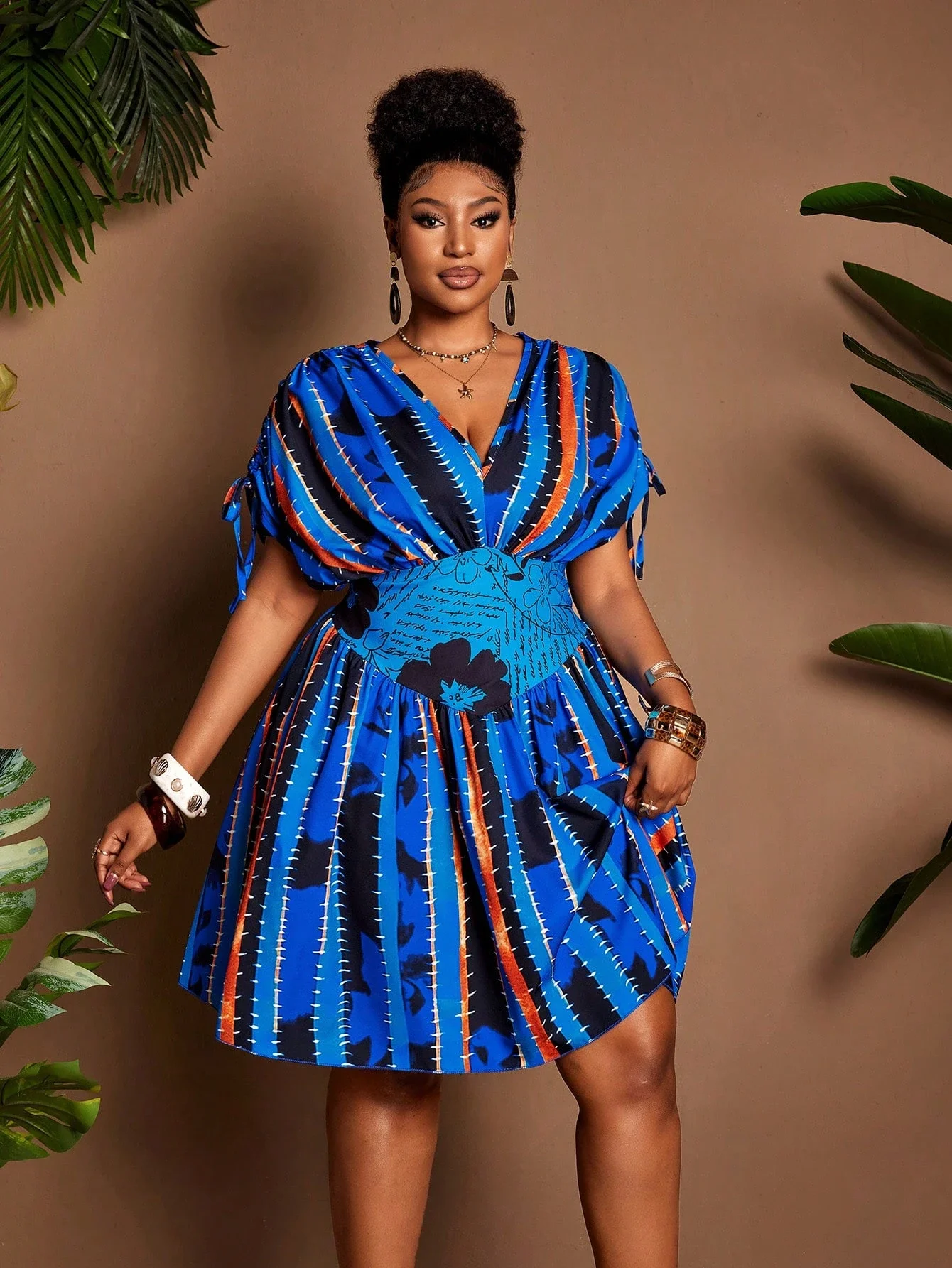 Shirred Short Sleeve Drawstring Waist Printed Plus Size Casual Dress
Shirred Short Sleeve Drawstring Waist Printed Plus Size Casual Dress
