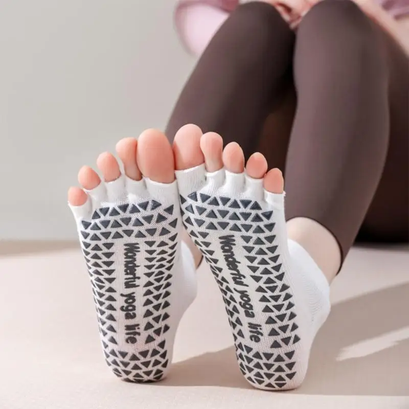 Y3NE Women's Split Toe Yoga Socks Nonslip Silicone Grip Breathable Cotton Toeless Socks for Pilates Ballet Indoor Workouts
Y3NE Women's Split Toe Yoga Socks Nonslip Silicone Grip Breathable Cotton Toeless Socks for Pilates Ballet Indoor Workouts