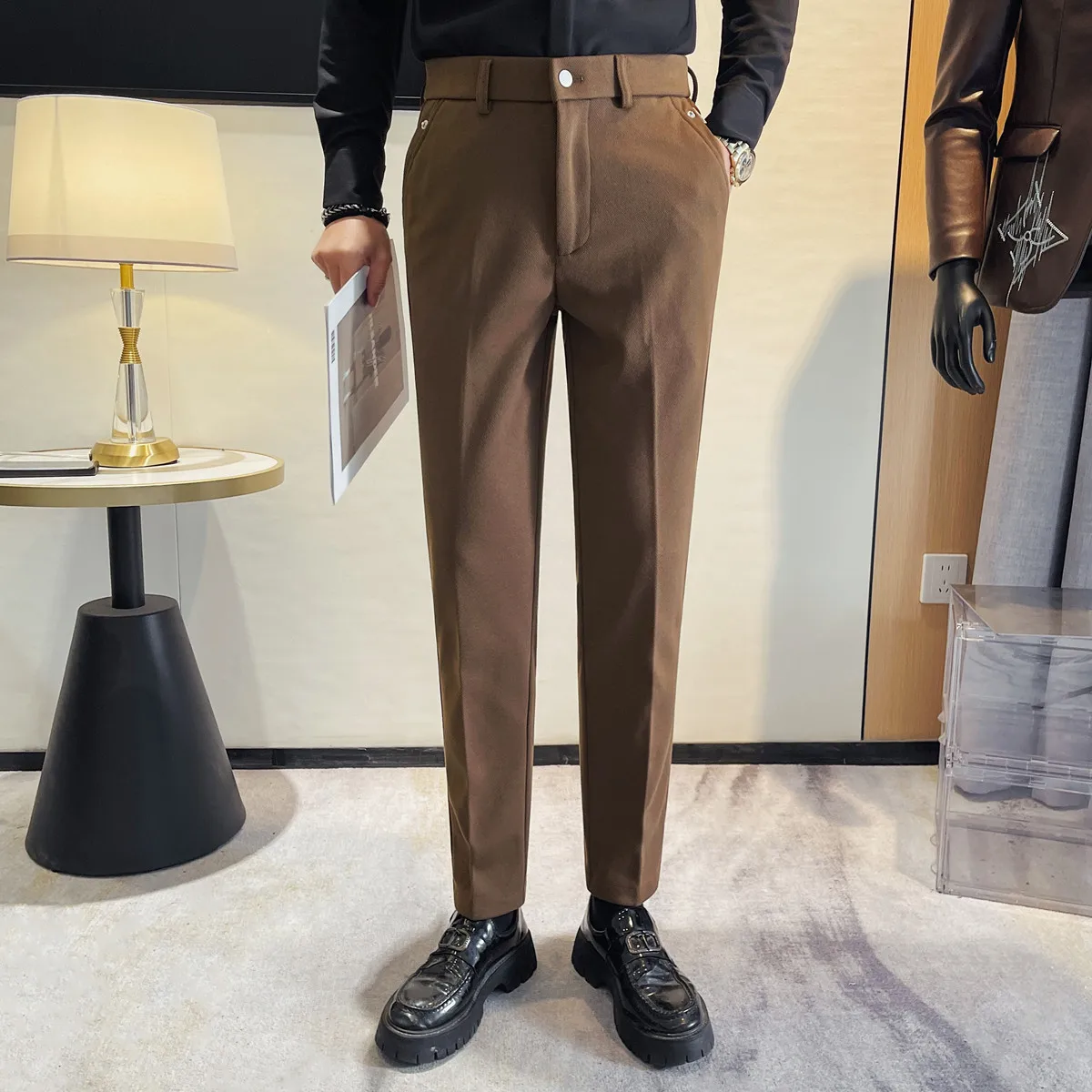 Autumn Winter Thick Woolen Casual Trousers Men Slim Fit Small Legs Wrinkle Resistant Business Suit Pants Wedding Party Pant
Autumn Winter Thick Woolen Casual Trousers Men Slim Fit Small Legs Wrinkle Resistant Business Suit Pants Wedding Party Pant