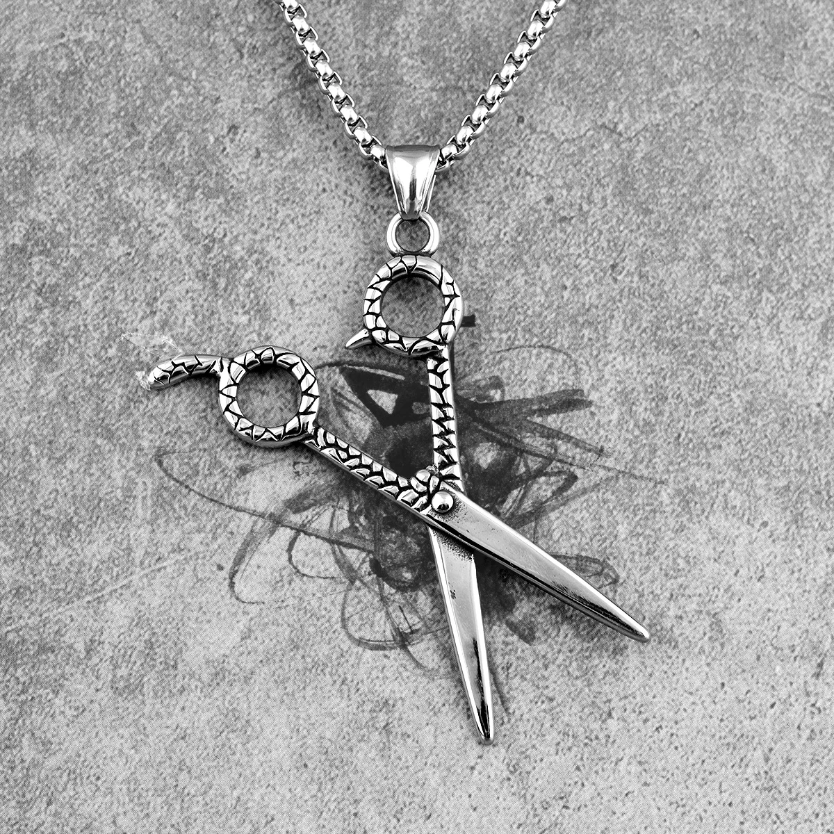 Scissors Haircut Barber Men Necklaces Pendants Chain Punk for Boyfriend Male Stainless Steel Jewelry Creativity Gift Wholesale
Scissors Haircut Barber Men Necklaces Pendants Chain Punk for Boyfriend Male Stainless Steel Jewelry Creativity Gift Wholesale