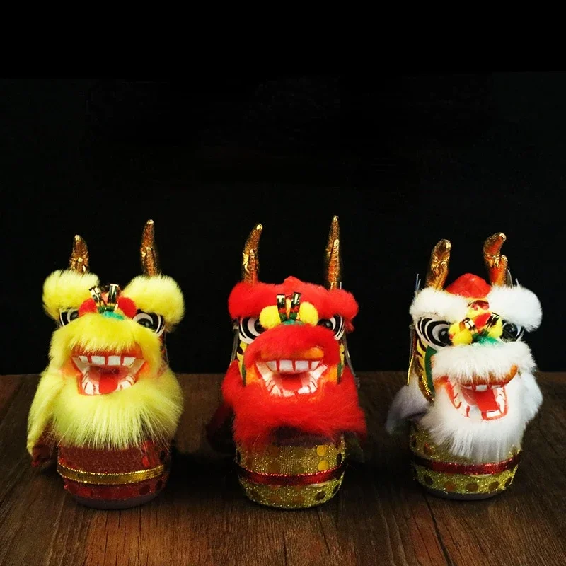 Lion Display Chinese Wind Dragon Lion Head Display Traditional Miniature Gift Ornament Lion Drum Dance
Lion Display Chinese Wind Dragon Lion Head Display Traditional Miniature Gift Ornament Lion Drum Dance