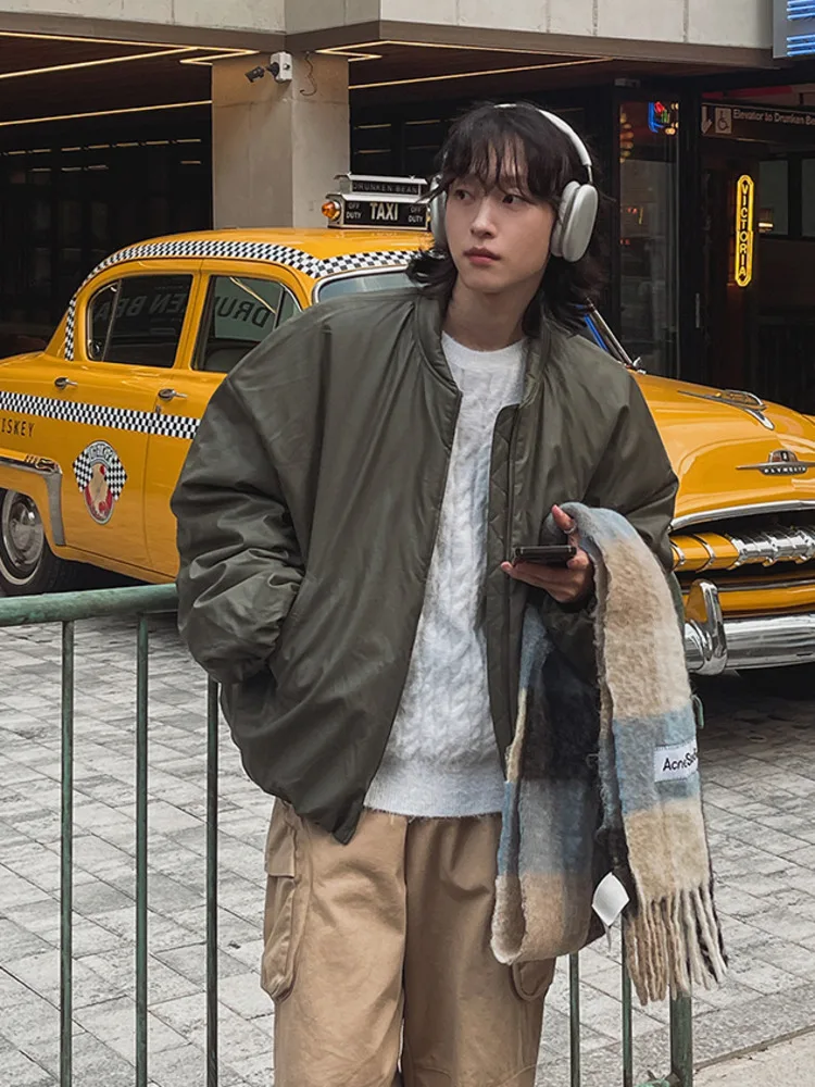 SYUHGFA American Style 2025 Winter Men's Baseball Cotton Coats Collarless Casual Menswear Thick Loose Male Padded Jackets
SYUHGFA American Style 2025 Winter Men's Baseball Cotton Coats Collarless Casual Menswear Thick Loose Male Padded Jackets