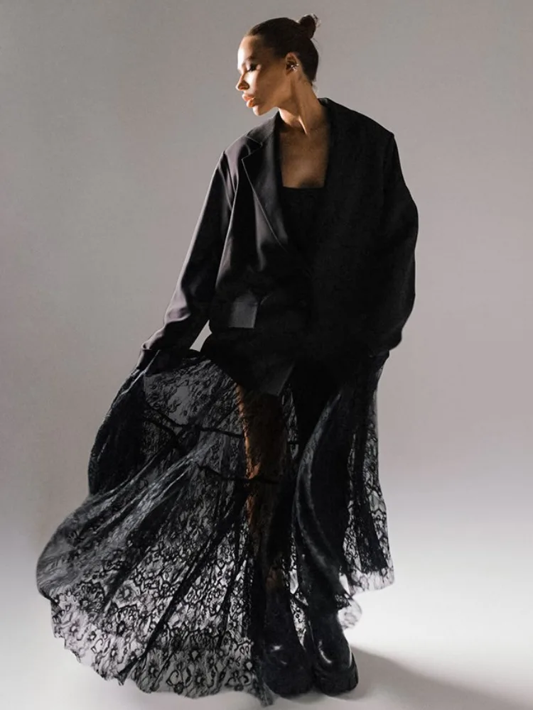2026 Summer New Black Lace Chic Long Skirt Sexy Perspective Niche Temperament Half Skirt Fashionable Women's Loose Skirt
2026 Summer New Black Lace Chic Long Skirt Sexy Perspective Niche Temperament Half Skirt Fashionable Women's Loose Skirt