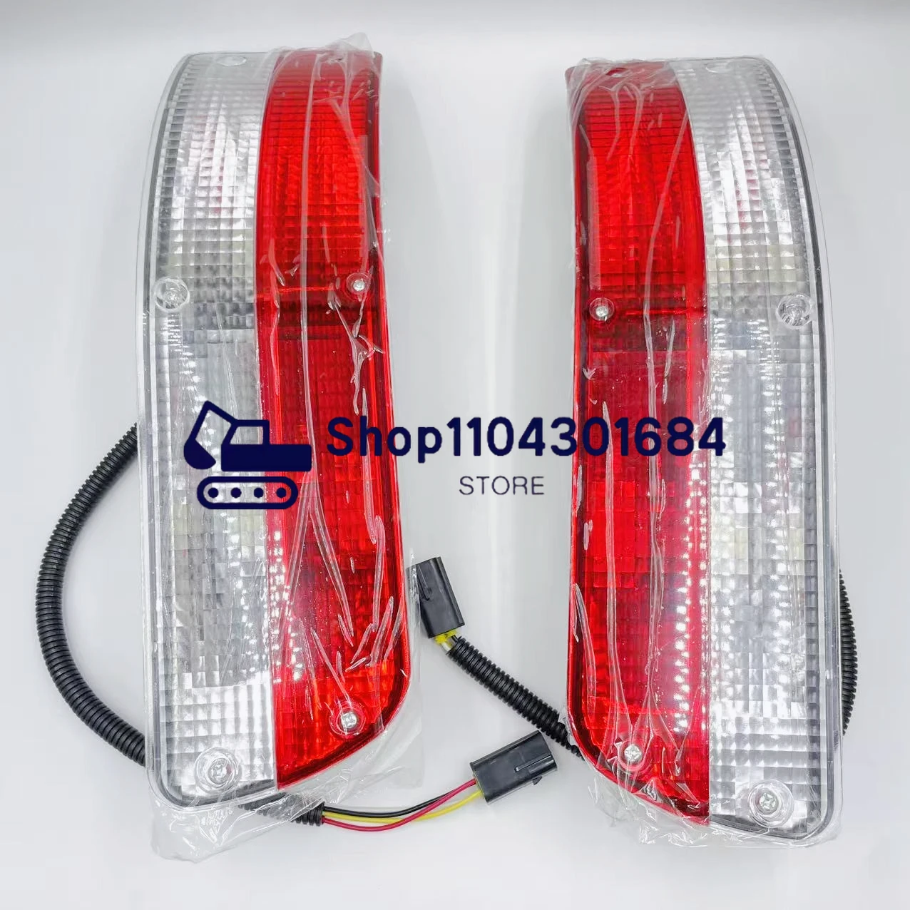 For Kobelco SK200 210 230 250 260-6E-6-8 Super 8 Excavator Rear Taillight Back Car Rear light Excavator Accessories
For Kobelco SK200 210 230 250 260-6E-6-8 Super 8 Excavator Rear Taillight Back Car Rear light Excavator Accessories