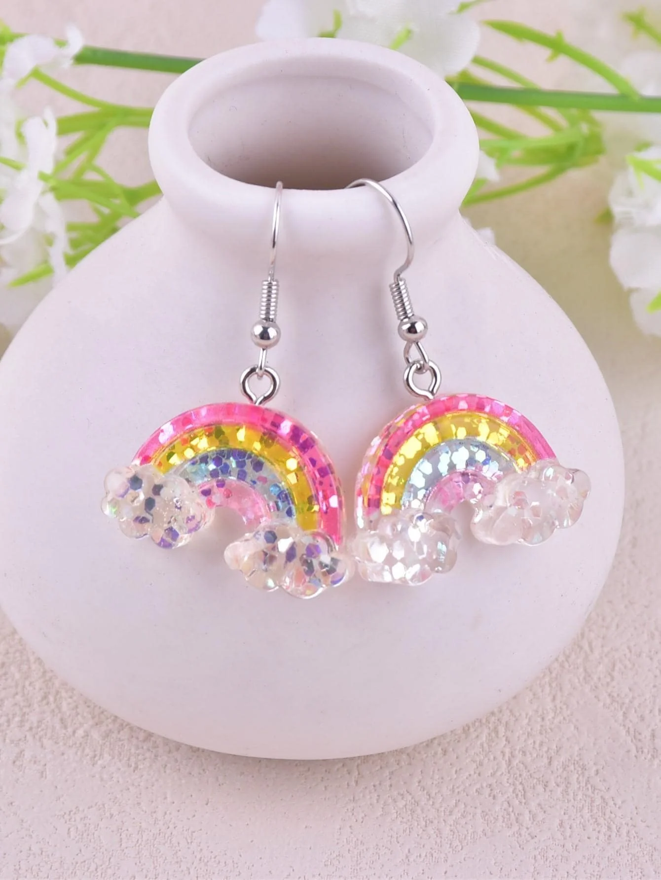 Fashion Rainbow Cloud Resin Drop Earrings For Women Birthday Gift
Fashion Rainbow Cloud Resin Drop Earrings For Women Birthday Gift