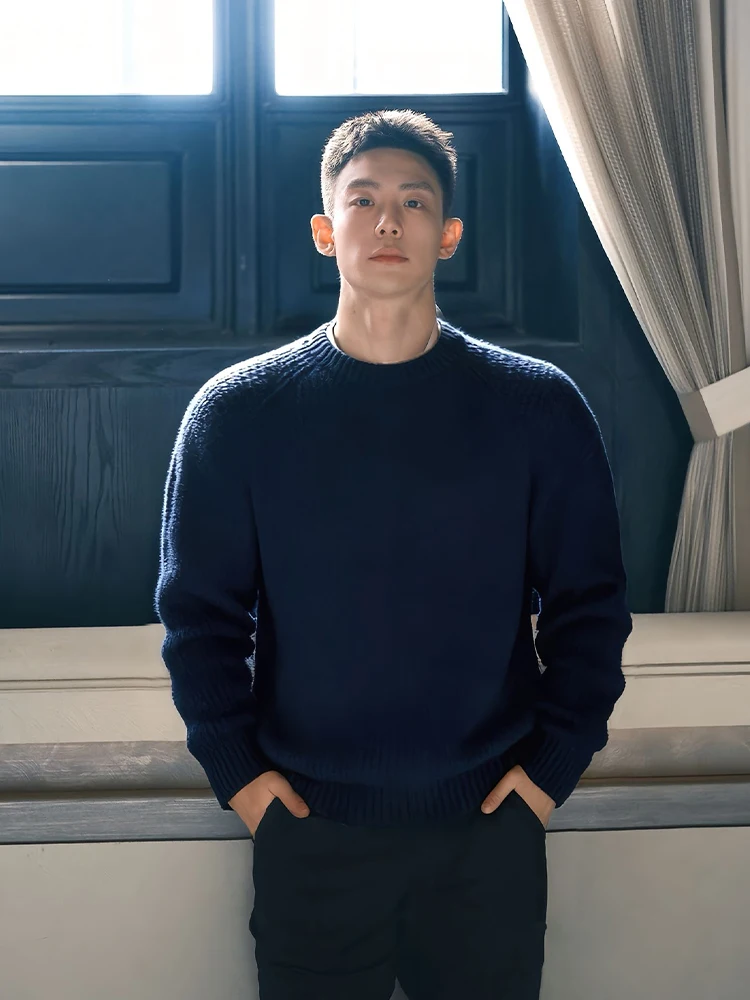 Мужской вязаный свитер с круглым вырезом цвета кобальтовой синевы, осенне-зимний, модный, повседневный, для зрелых мужчин, утепленный, базовый слой
Мужской вязаный свитер с круглым вырезом цвета кобальтовой синевы, осенне-зимний, модный, повседневный, для зрелых мужчин, утепленный, базовый слой