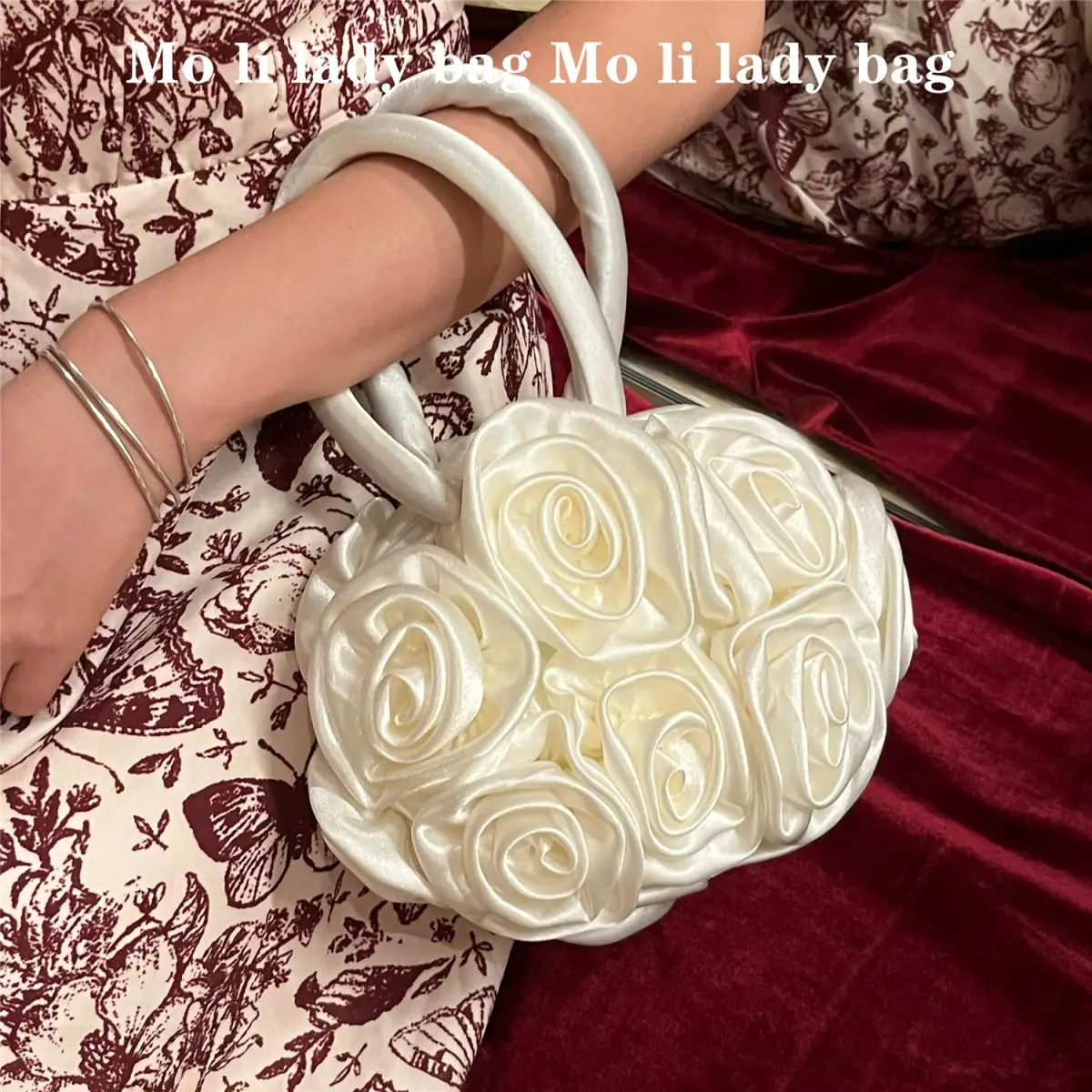 JIAERDI Fairycore, эстетичная ручная сумка-кошелек, женский кошелек 2021, круглый кошелек во французском стиле, женский ретро, нежные сумки Harajuku Y2k, эстетические
JIAERDI Fairycore, эстетичная ручная сумка-кошелек, женский кошелек 2021, круглый кошелек во французском стиле, женский ретро, нежные сумки Harajuku Y2k, эстетические