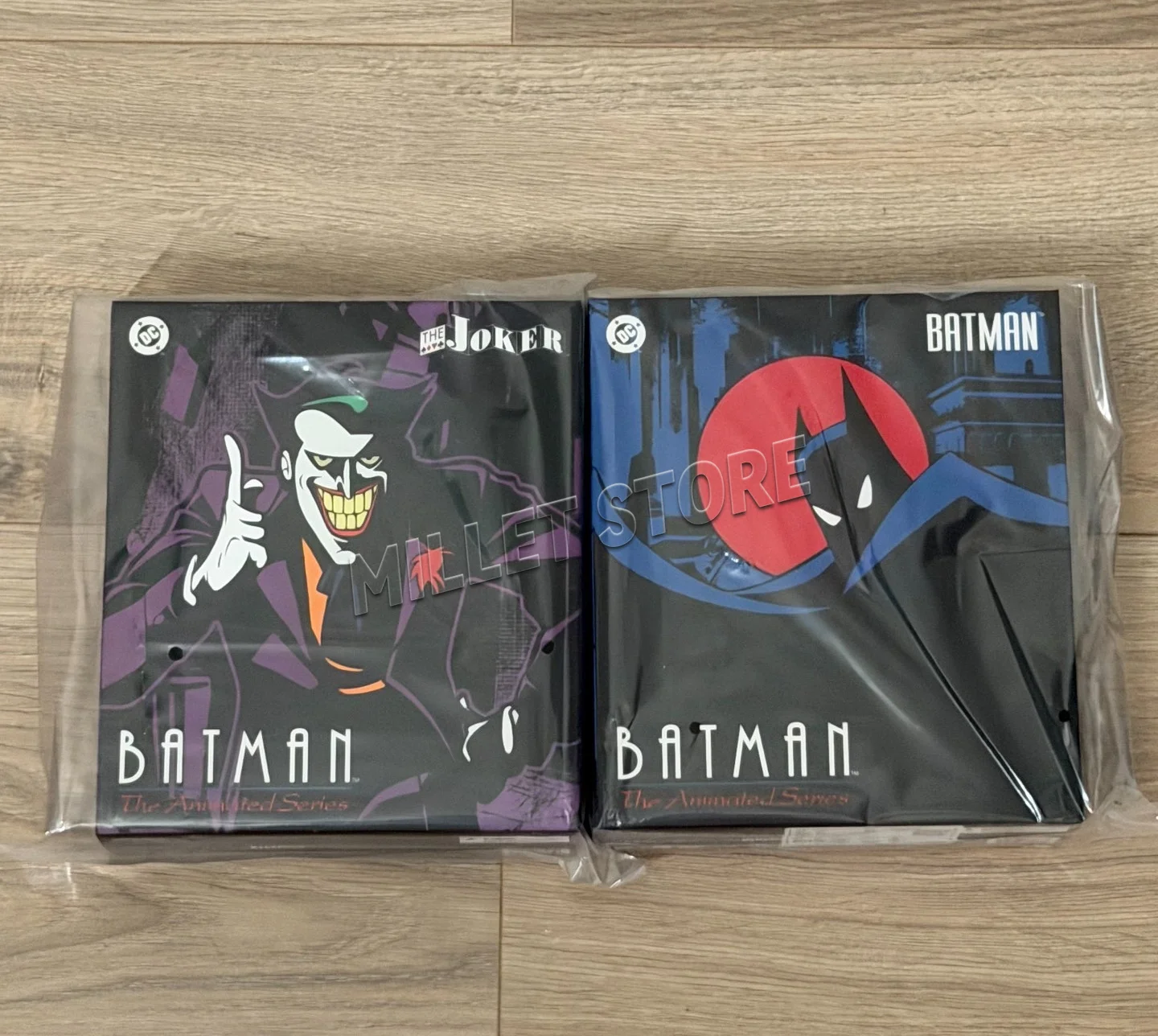 IN STOCK Mezco Toyz One:12 Collective Batman Animated Series TAS Animated Joker Batman's Adventure Action Figures Collectible
IN STOCK Mezco Toyz One:12 Collective Batman Animated Series TAS Animated Joker Batman's Adventure Action Figures Collectible