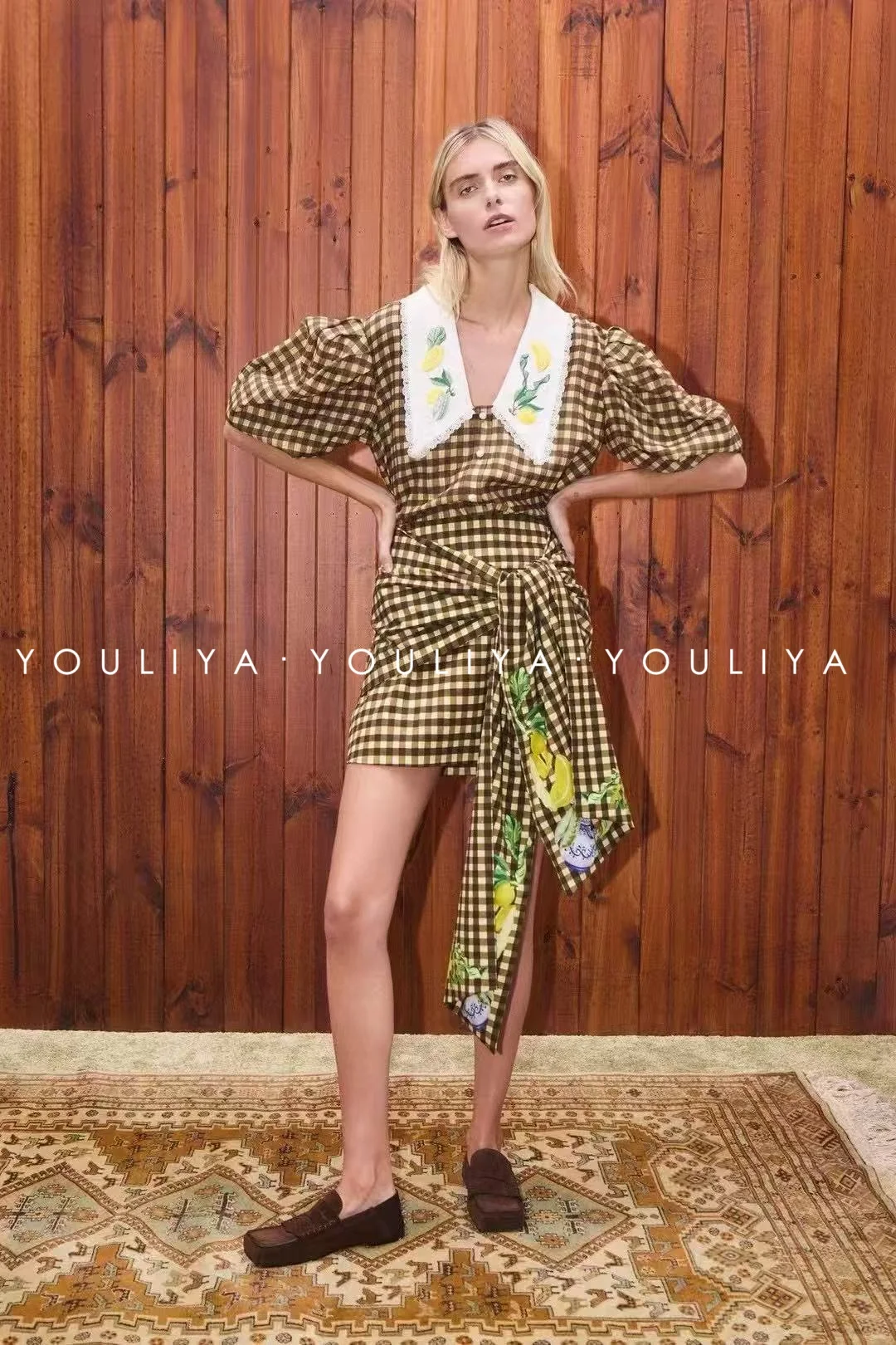 рубашка юбка Хлопковая рубашка с ретро клетчатой вышивкой рубашка с короткими рукавами + ультра короткая юбка мини-юбка
рубашка юбка Хлопковая рубашка с ретро клетчатой вышивкой рубашка с короткими рукавами + ультра короткая юбка мини-юбка