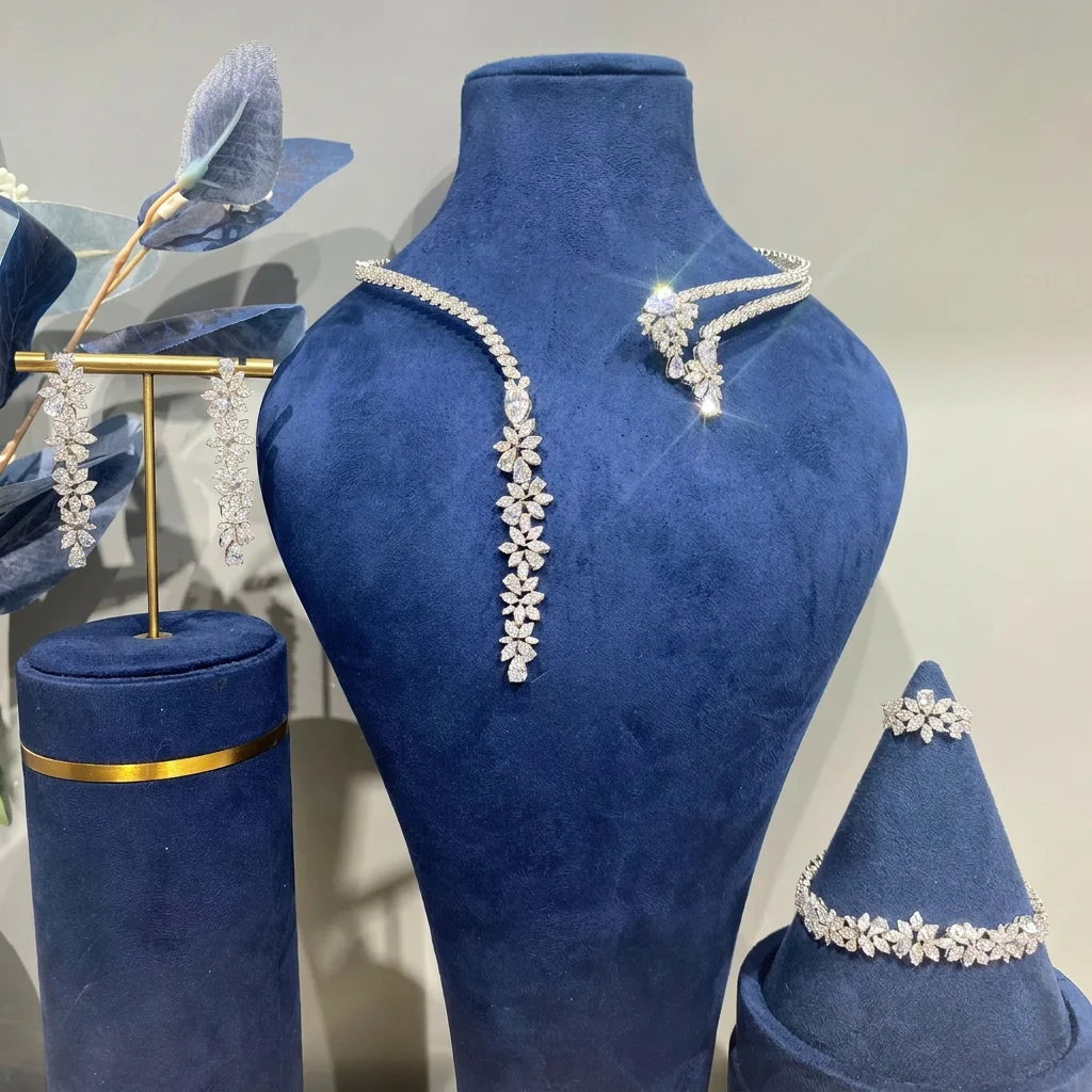 Bride Talk Stunning 4PCS Marquise Cut Leaf Floral CZ Zirconia Jewelry Set Dubai Nigerian Bridal Wedding Formal Accessories Party
Bride Talk Stunning 4PCS Marquise Cut Leaf Floral CZ Zirconia Jewelry Set Dubai Nigerian Bridal Wedding Formal Accessories Party