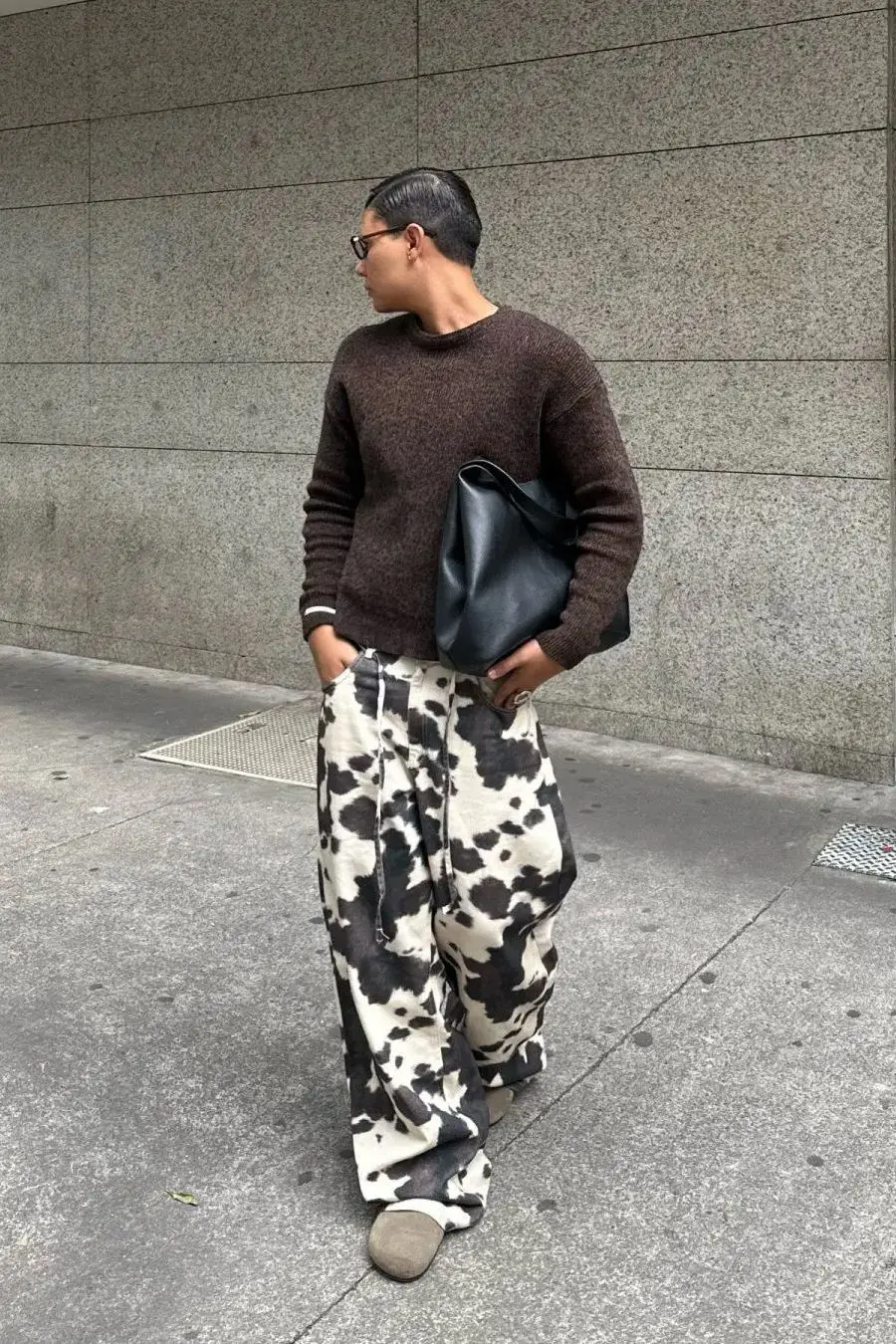 Y2k Vintage Cow Print Jeans Women Baggy Hip Hop Washed Denim Trousers Grunge Retro Streetwear Wide Leg Jeans Aesthetic
Y2k Vintage Cow Print Jeans Women Baggy Hip Hop Washed Denim Trousers Grunge Retro Streetwear Wide Leg Jeans Aesthetic