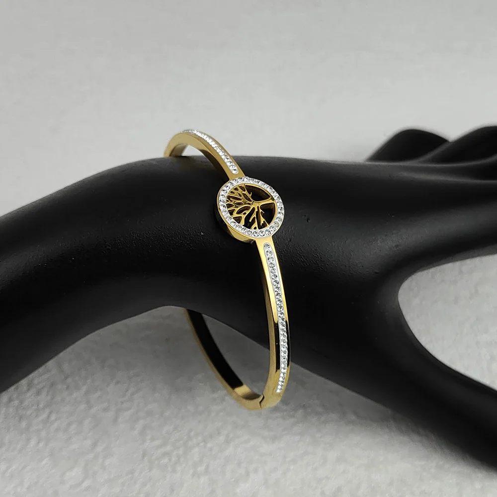 New single crystal and Tree of Life bracelet, closed bracelet, suitable for men and women
New single crystal and Tree of Life bracelet, closed bracelet, suitable for men and women