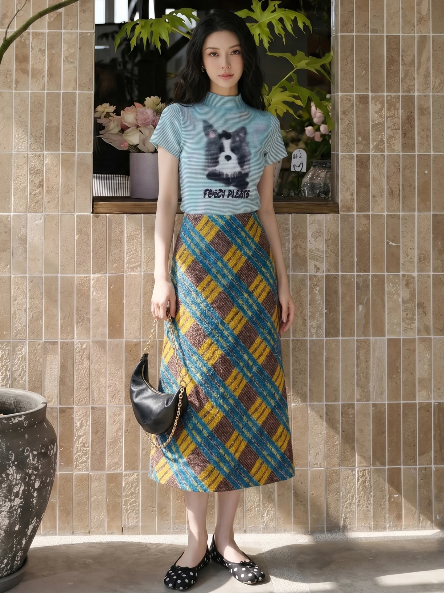 Summer Printed T-Shirt Top And Stripe Halter Skirt Set High Waist Commuter Style Polyester Fiber Short Sleeve round Neck Casu...
Summer Printed T-Shirt Top And Stripe Halter Skirt Set High Waist Commuter Style Polyester Fiber Short Sleeve round Neck Casu...