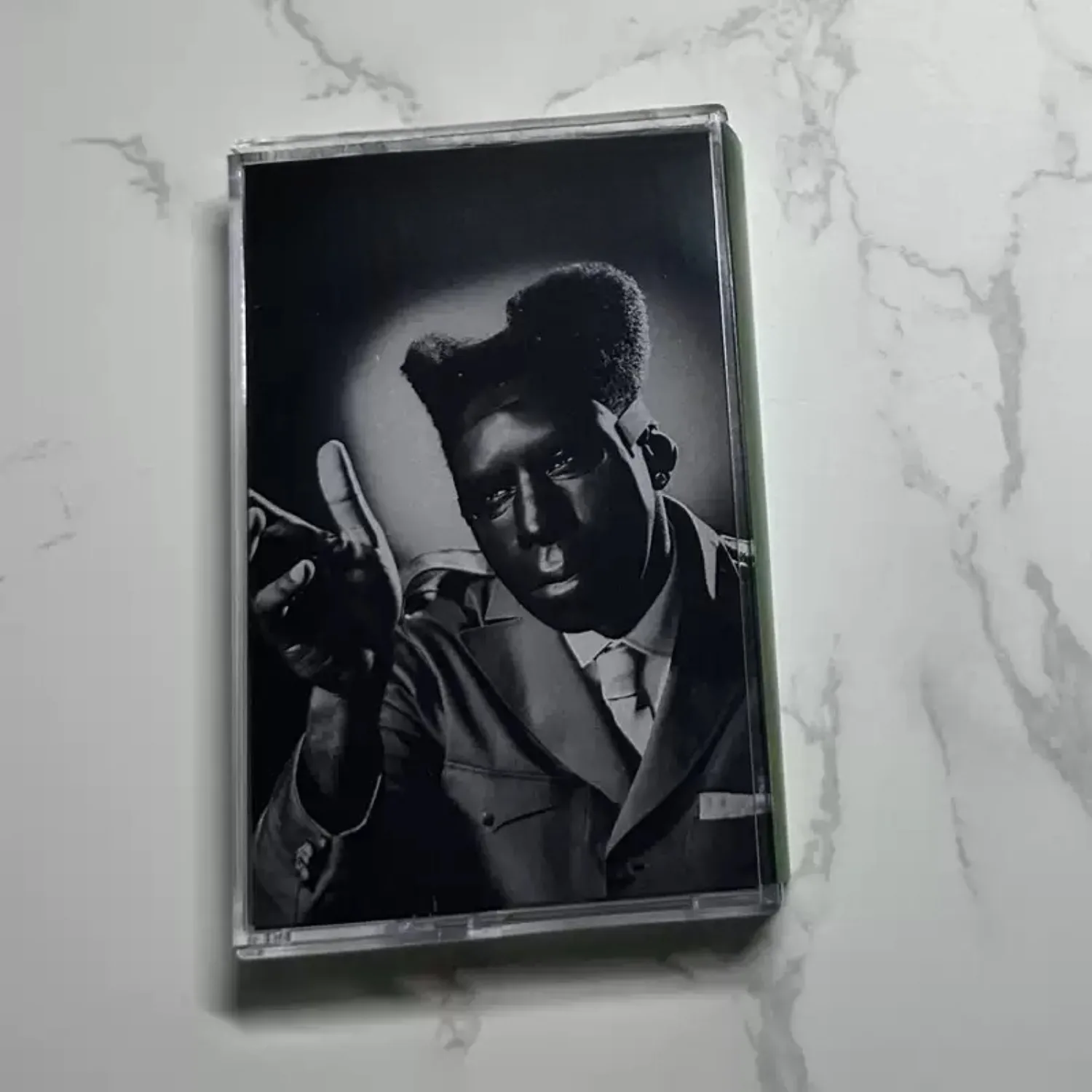Alternative Hip-Hop Retro Cassette Tape Black-and-White Portrait Cover Experimental Rap Collectible Audio Tape
Alternative Hip-Hop Retro Cassette Tape Black-and-White Portrait Cover Experimental Rap Collectible Audio Tape