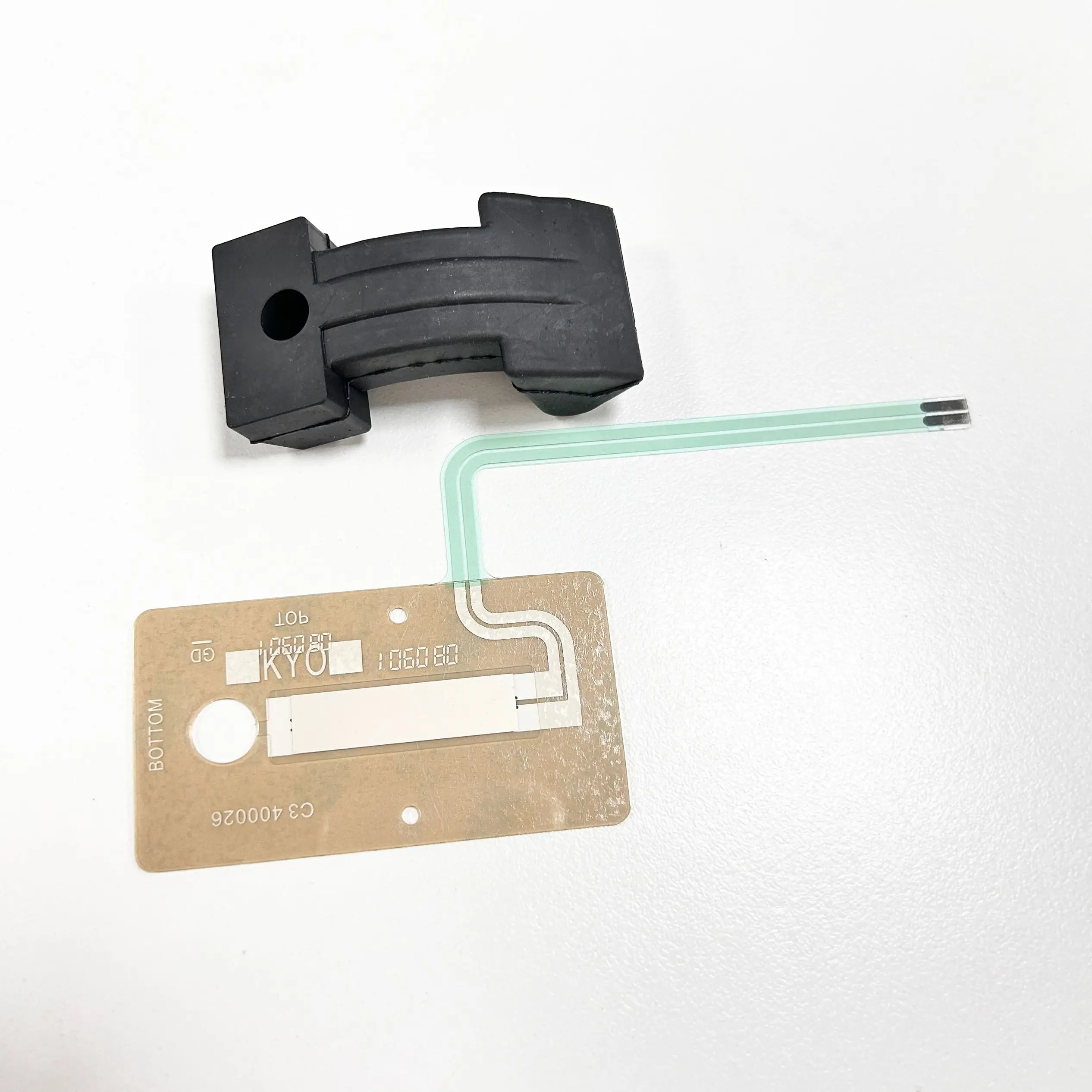 Привод датчика педали Roland FD-8 Hi-Hat — резиновый переключатель для модулей TD-4/TD-9/TD-11
Привод датчика педали Roland FD-8 Hi-Hat — резиновый переключатель для модулей TD-4/TD-9/TD-11