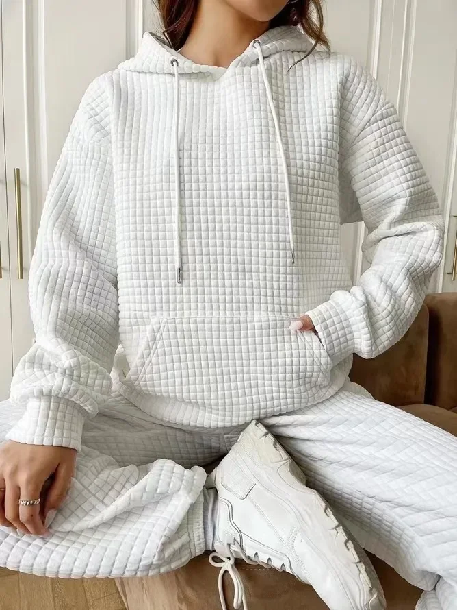 New Women's Autumn/Winter Hooded Plaid Solid Color Hoodie Long Sleeves Loose Fitting Casual Fashionable Simple Commuting Style
New Women's Autumn/Winter Hooded Plaid Solid Color Hoodie Long Sleeves Loose Fitting Casual Fashionable Simple Commuting Style