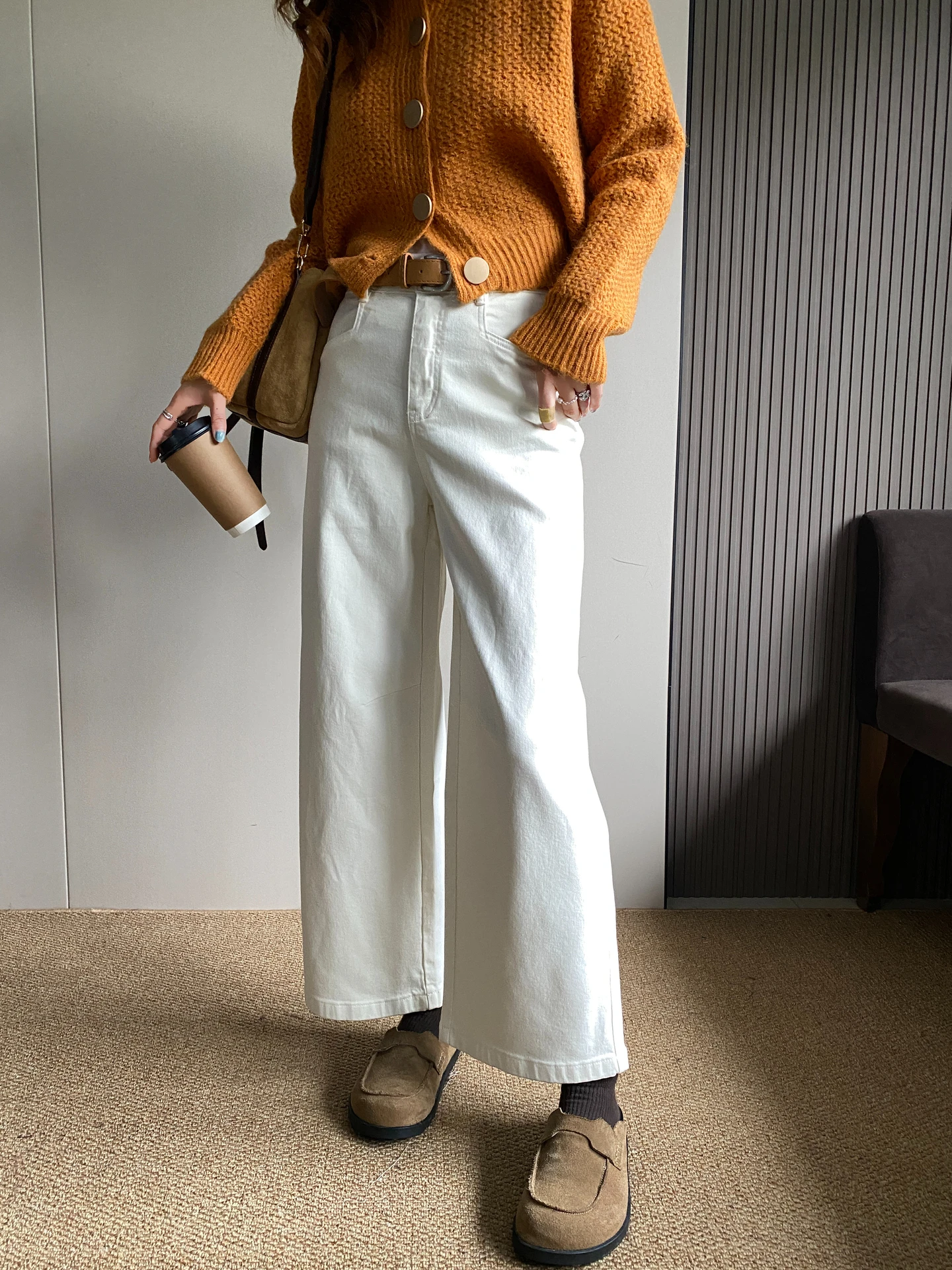 Deep Blue High Waist Wide Leg Jeans Women's Spring 2026 New Loose Slimming Small Size Straight Tube Pants Casual Wear
Deep Blue High Waist Wide Leg Jeans Women's Spring 2026 New Loose Slimming Small Size Straight Tube Pants Casual Wear
