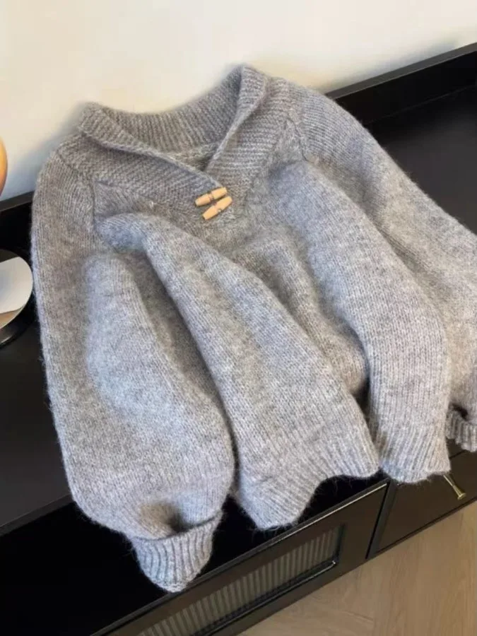 Autumn Winter 2025 Women's Lazy Sle Button up Knitwear Loose Fit Outerwear ey High End Feeling Long Sve Crew Ne Sweater
Autumn Winter 2025 Women's Lazy Sle Button up Knitwear Loose Fit Outerwear ey High End Feeling Long Sve Crew Ne Sweater