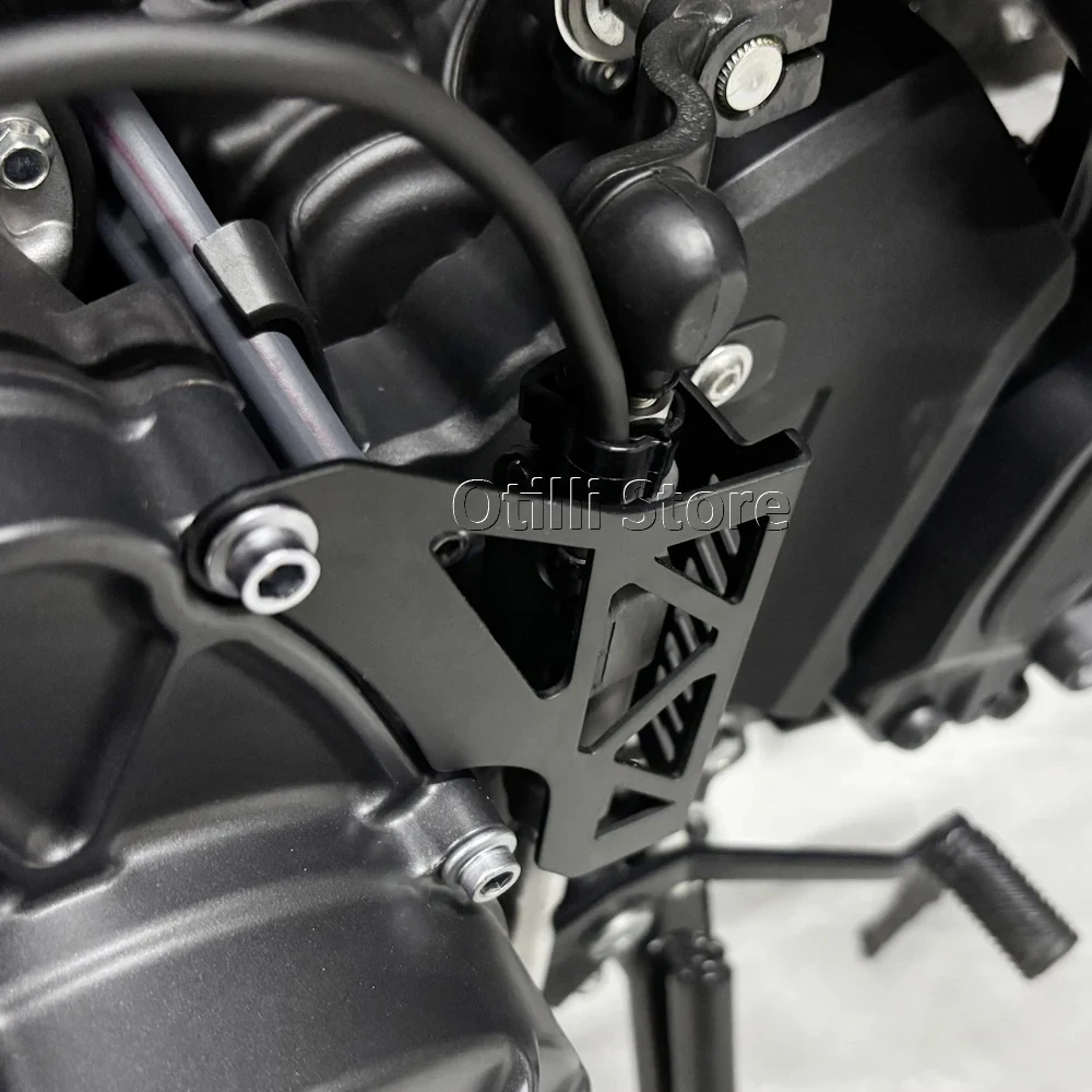 For YAMAHA MT09 MT-09 SP 2021-2025 Tracer 9 / GT Tracer9 Motorcycle Gear Shift Lever Sensor Guard Cover Quick Shifter Protector
For YAMAHA MT09 MT-09 SP 2021-2025 Tracer 9 / GT Tracer9 Motorcycle Gear Shift Lever Sensor Guard Cover Quick Shifter Protector